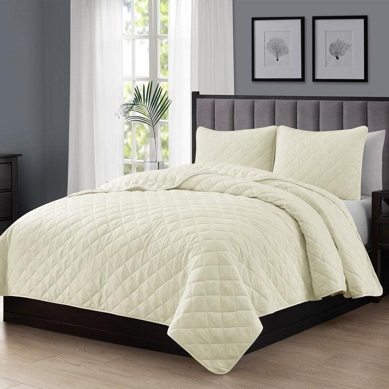 Twin/Twin XL 2-Piece Ivory Microfiber Reversible Diamond Quilt Set - PRHOMZ