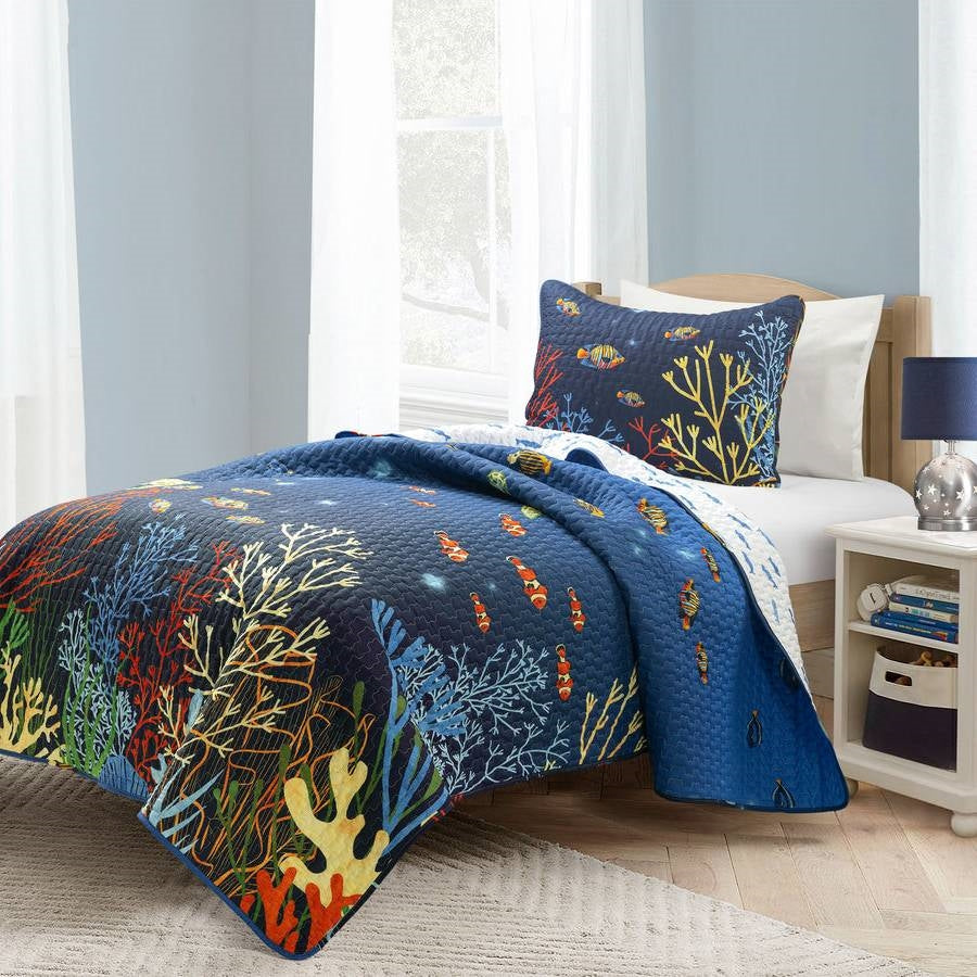Twin 2 Piece Lightweight Ocean Navy Blue Clown Fish Coral Reversible Quilt Set-0