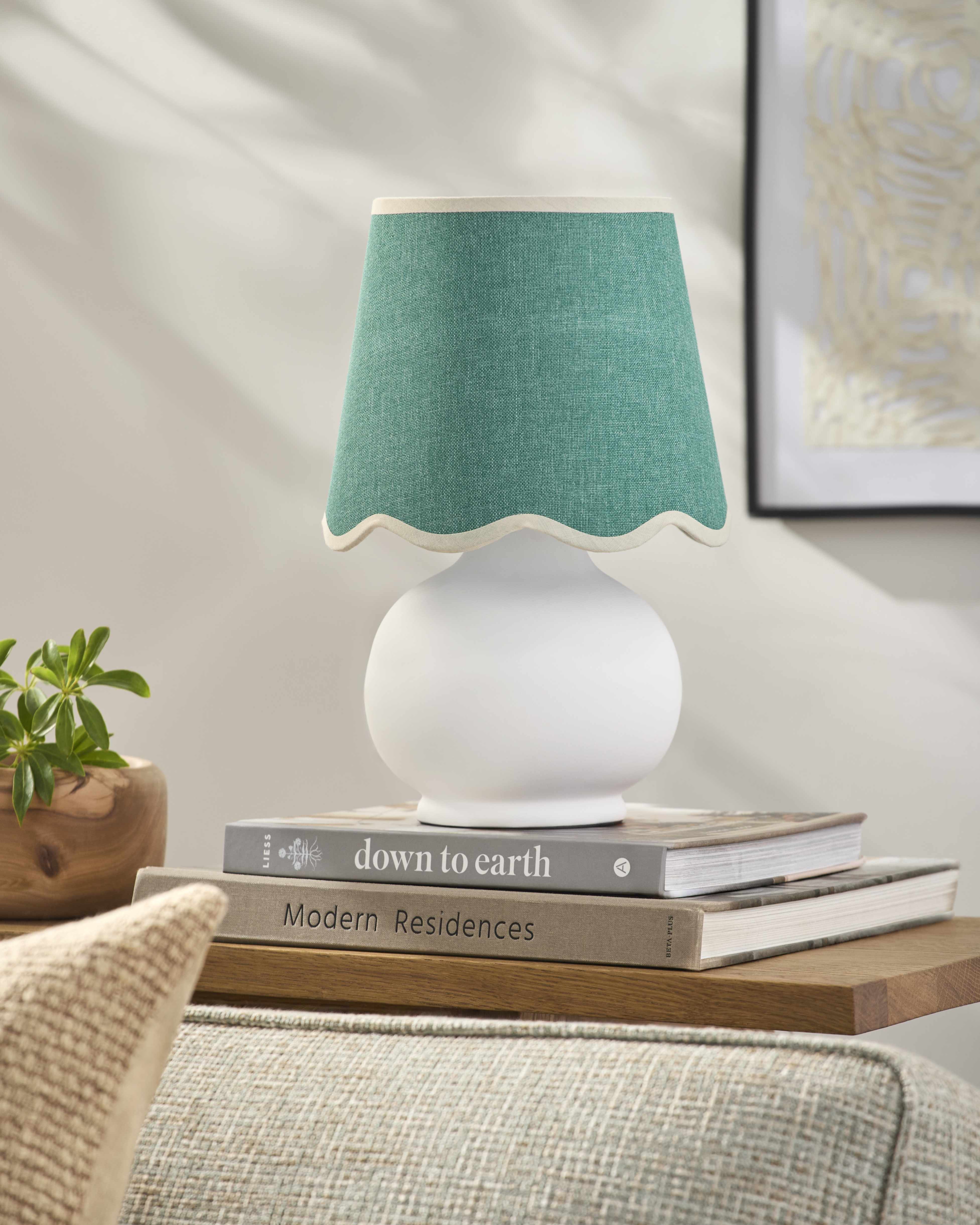 Theisseil Grass Green Shade Table Lamp-1
