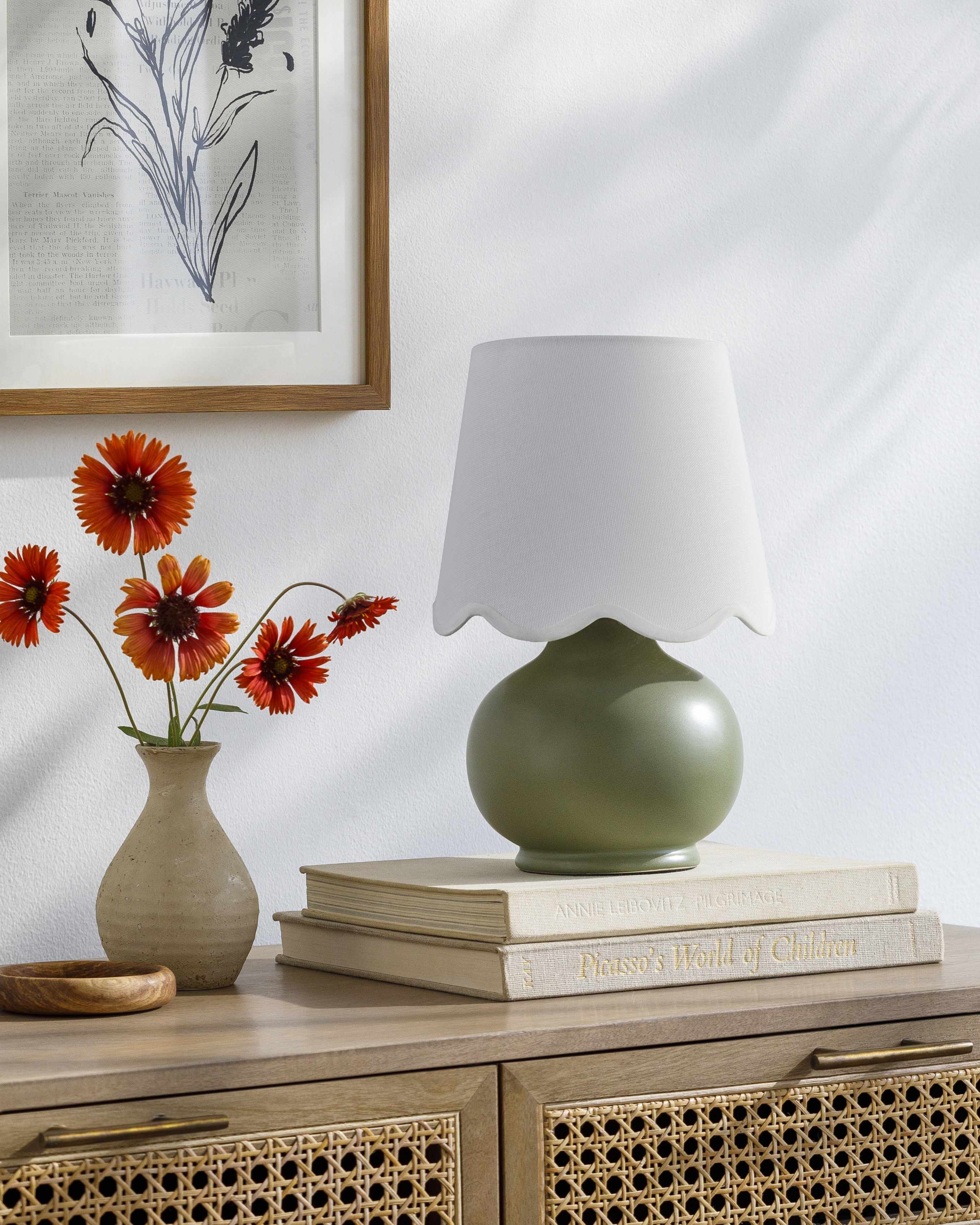 Theisseil Table Lamp-1