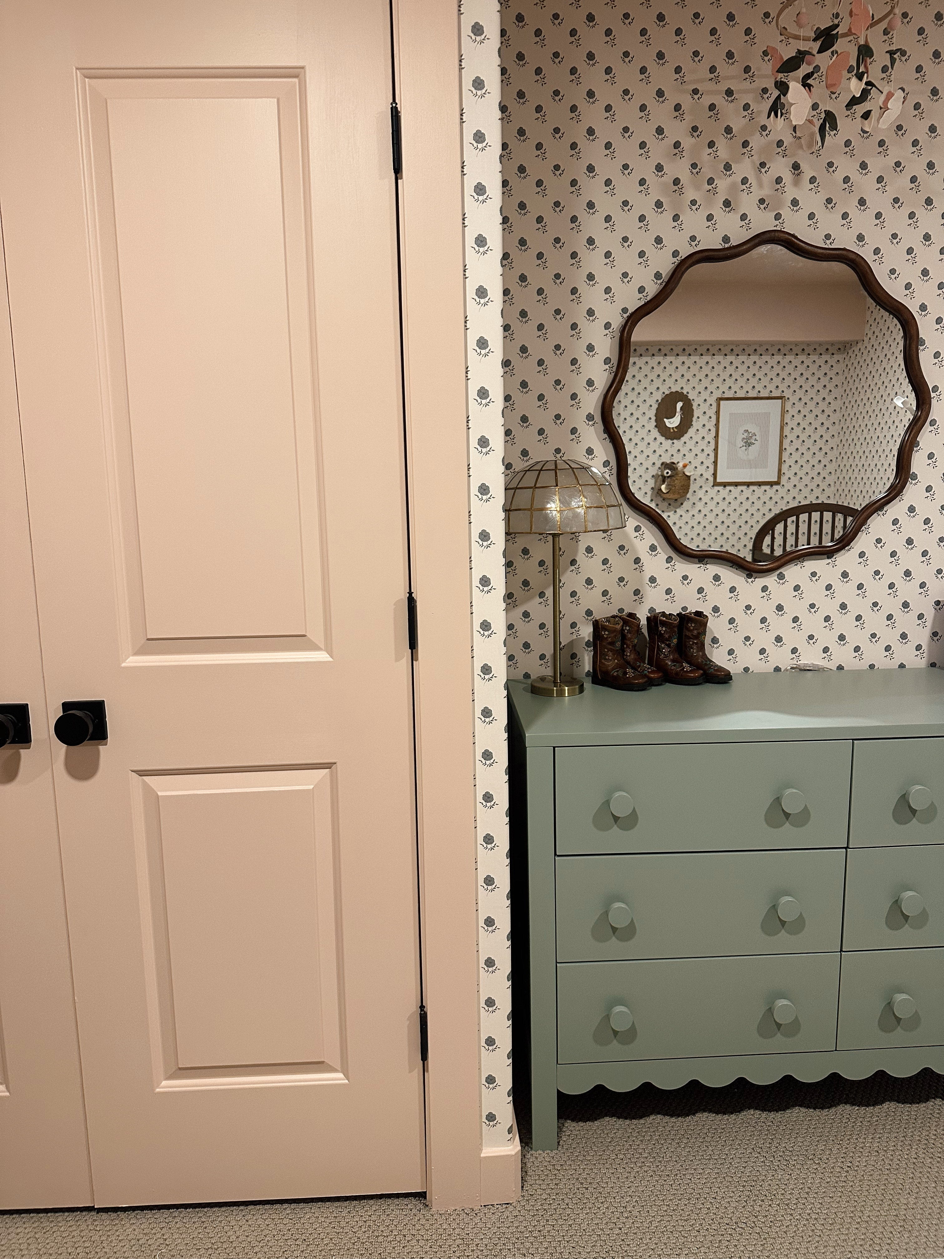 Elle Wallpaper by Ali Anni