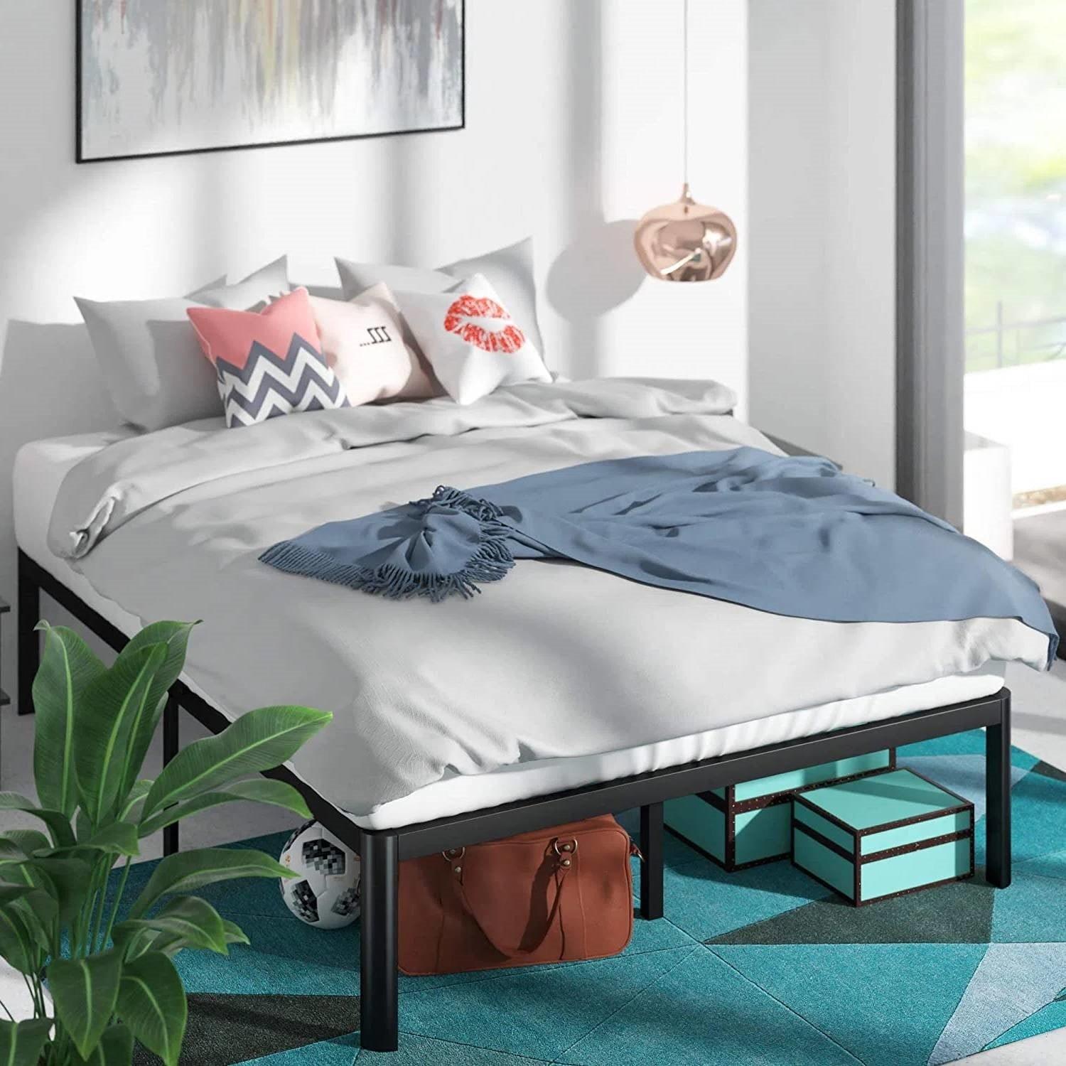 King Metal Platform Bed Frame with Rounded Legs 700 lbs Weight Capacity - PRHOMZ