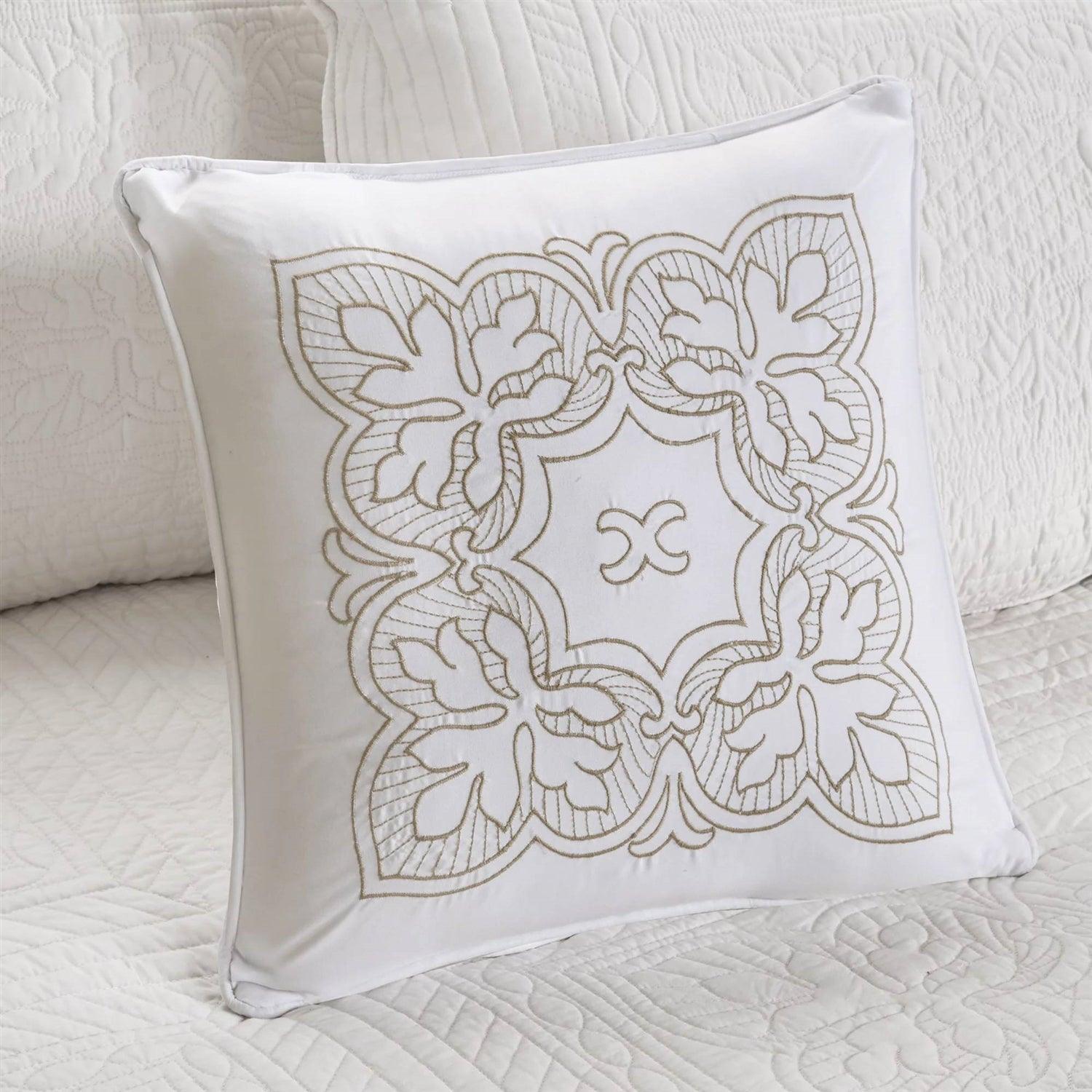 6-Piece Farmhouse White Daybed Cover Bedding Set with Scalloped Edges - PRHOMZ