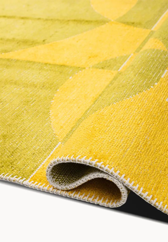 Antique Yellow Toned Rug - Vintage Warm Area Rug | Alpken