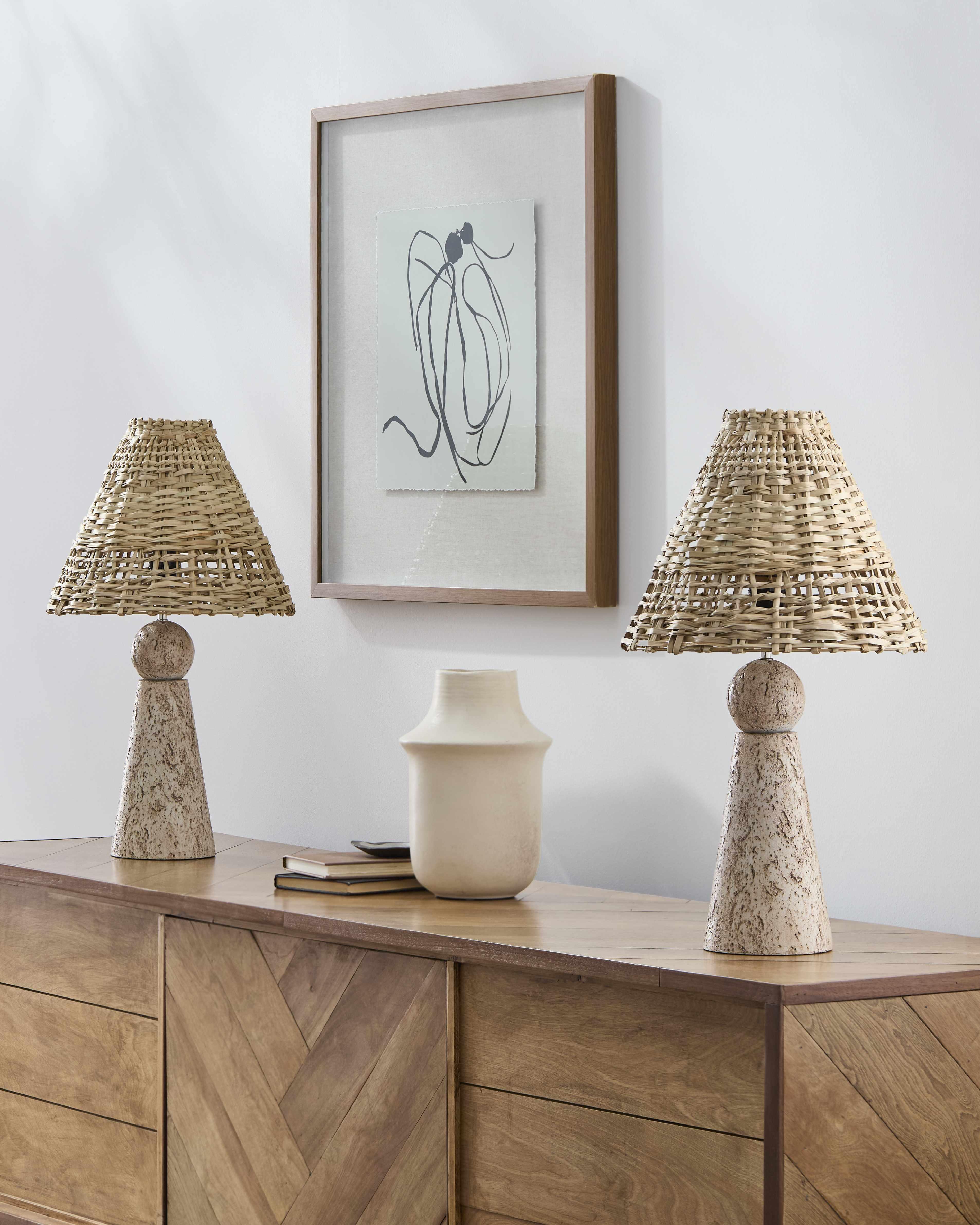 Aimargues Table Lamp - PRHOMZ