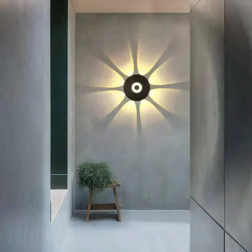 Amandine LED Outdoor Wall Light | Modern Outdoor Lighting