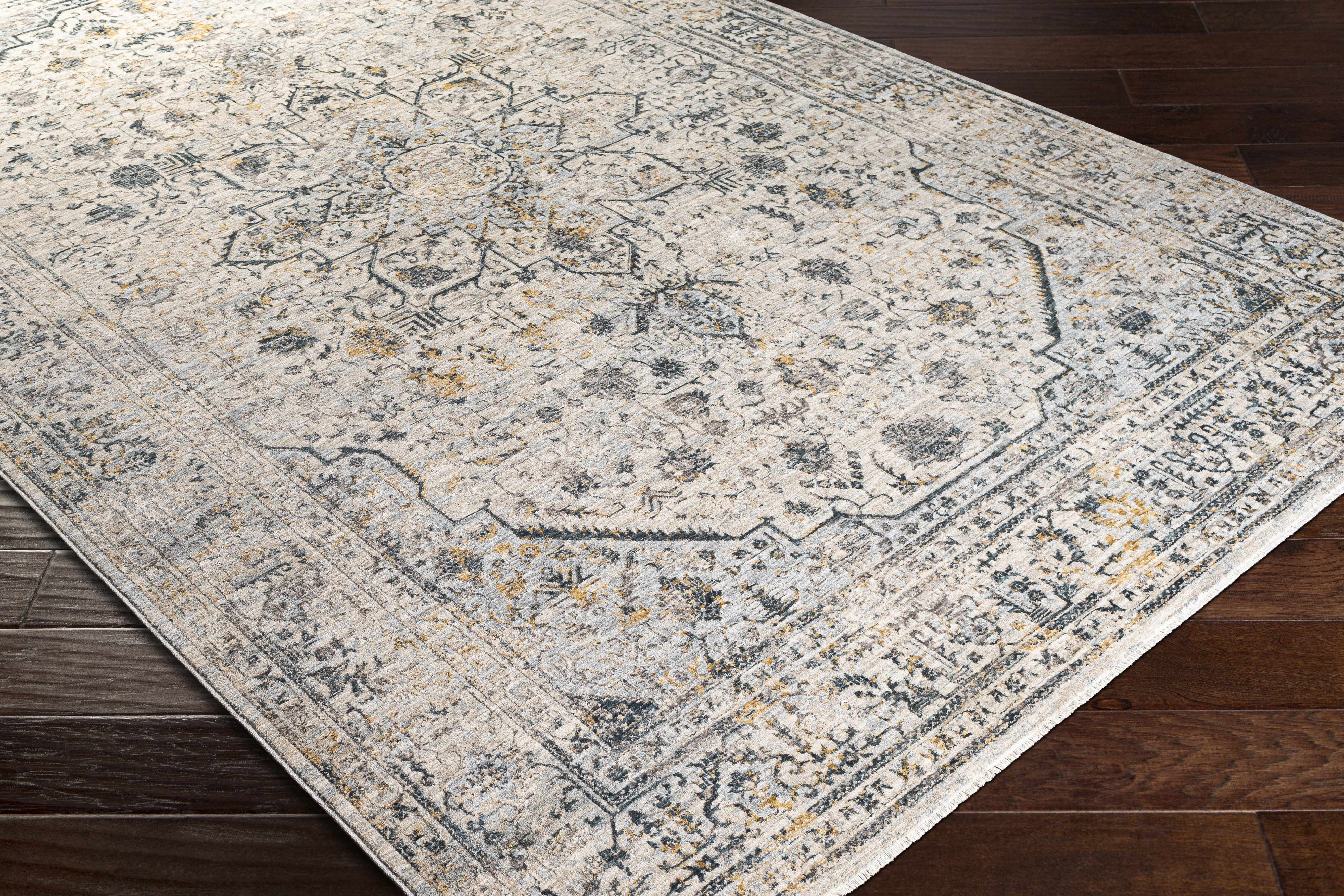 Anmoore Luxe Rug