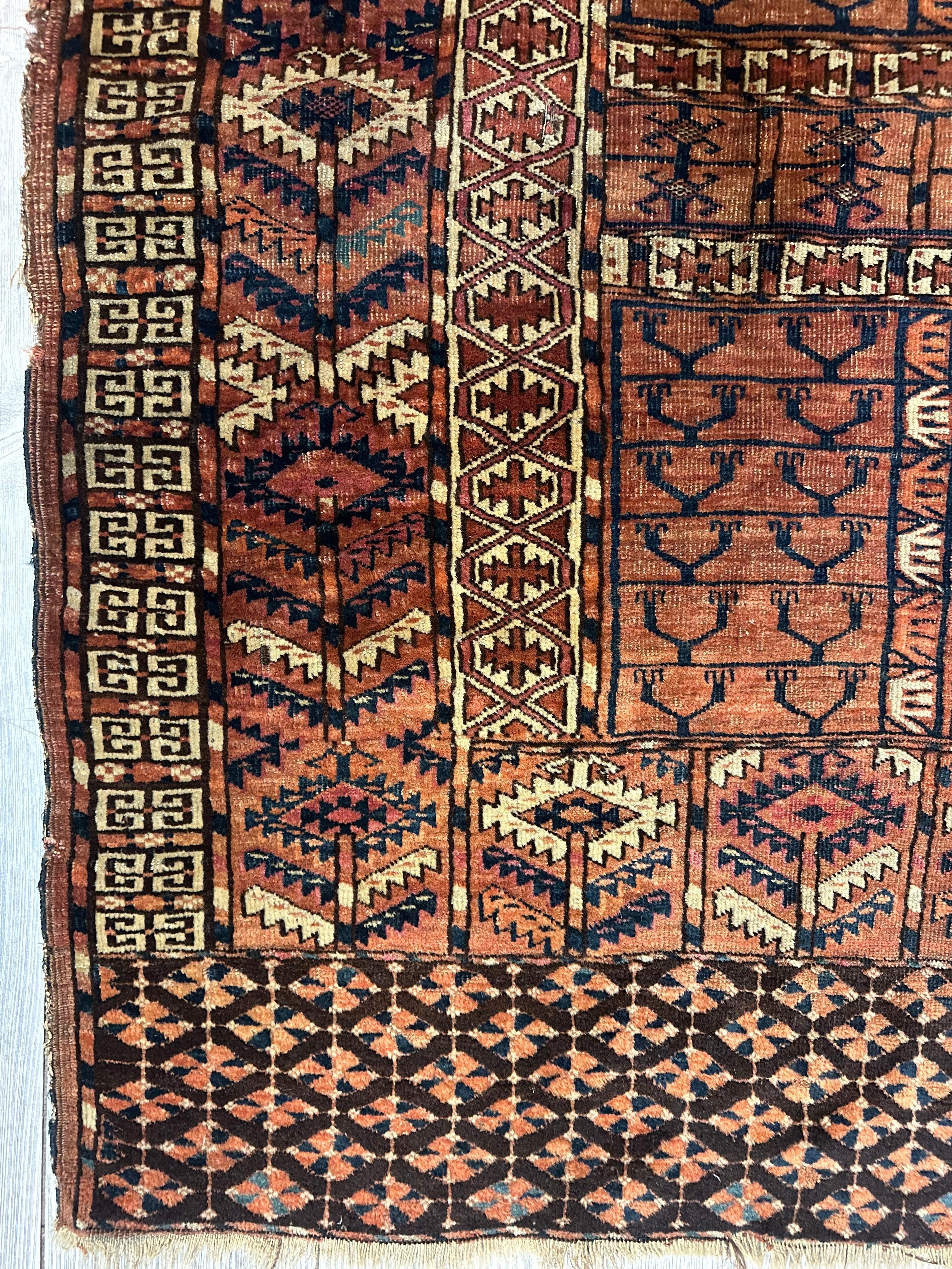Antique 1880s Turkoman Tekke Ensi Tent Door Covering Rug 4’ x4’8”