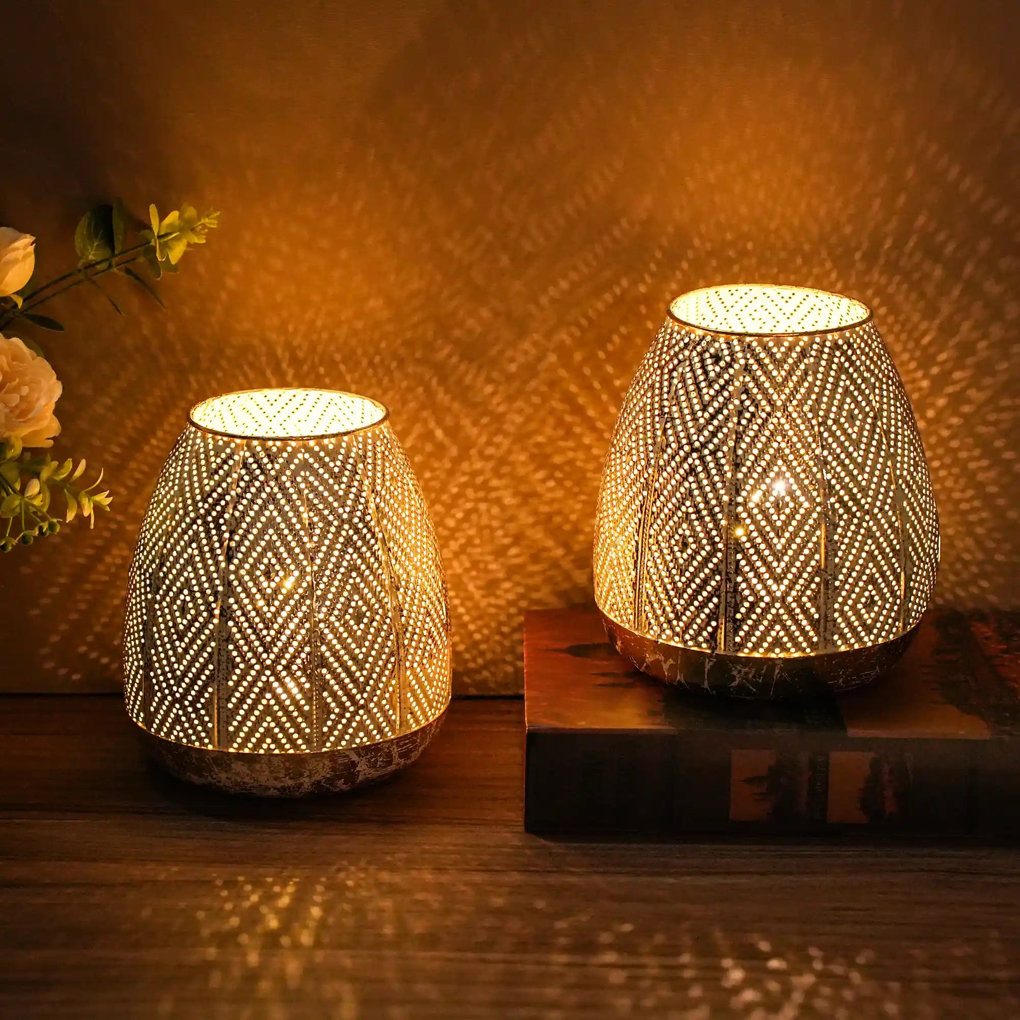 7'' High Battery Powered Metal Decorative Table Lamps with Fairy Lights Bulb-1