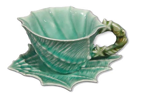 Blue Shell Tea & Serving Pieces – Coastal Ceramic Décor