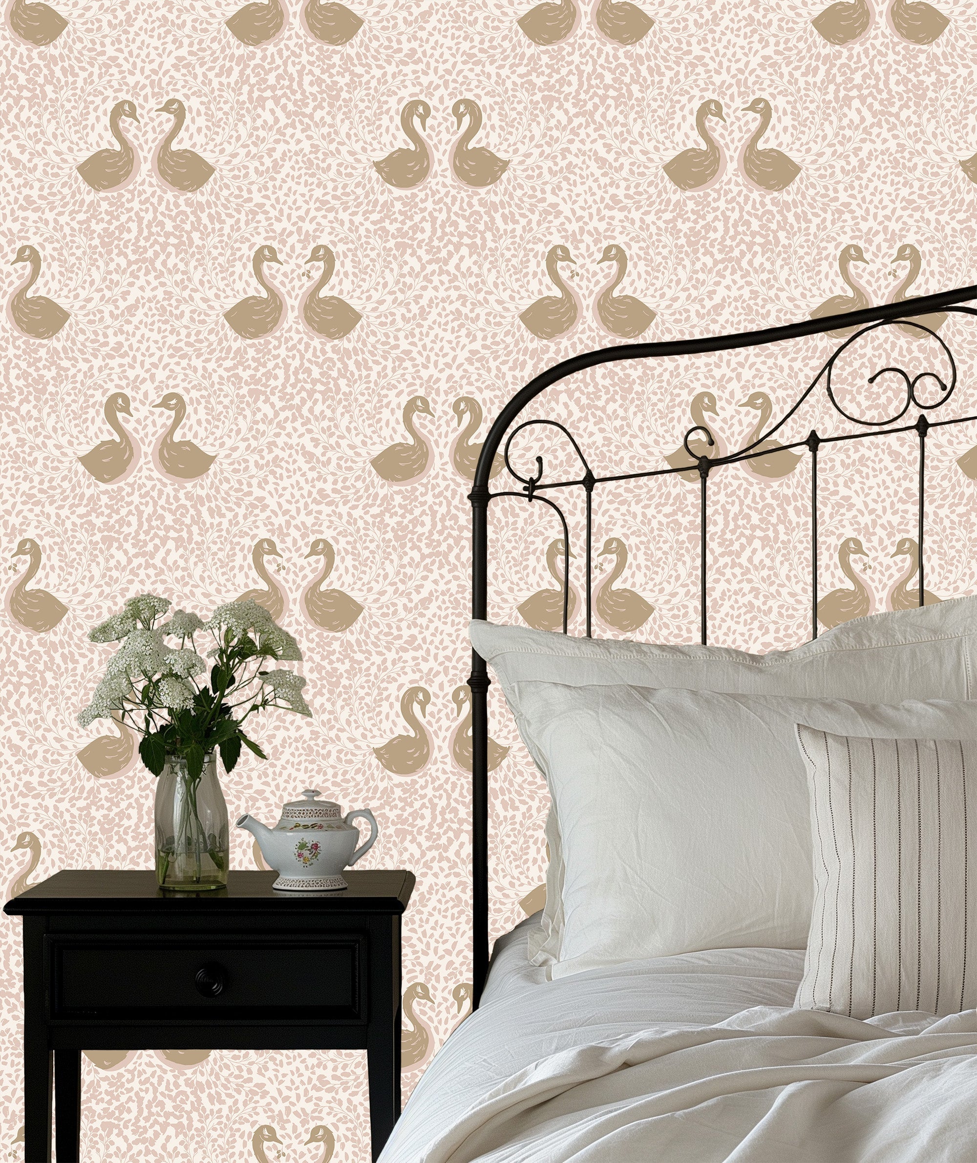 Ismay Wallpaper by Goleciel Studio