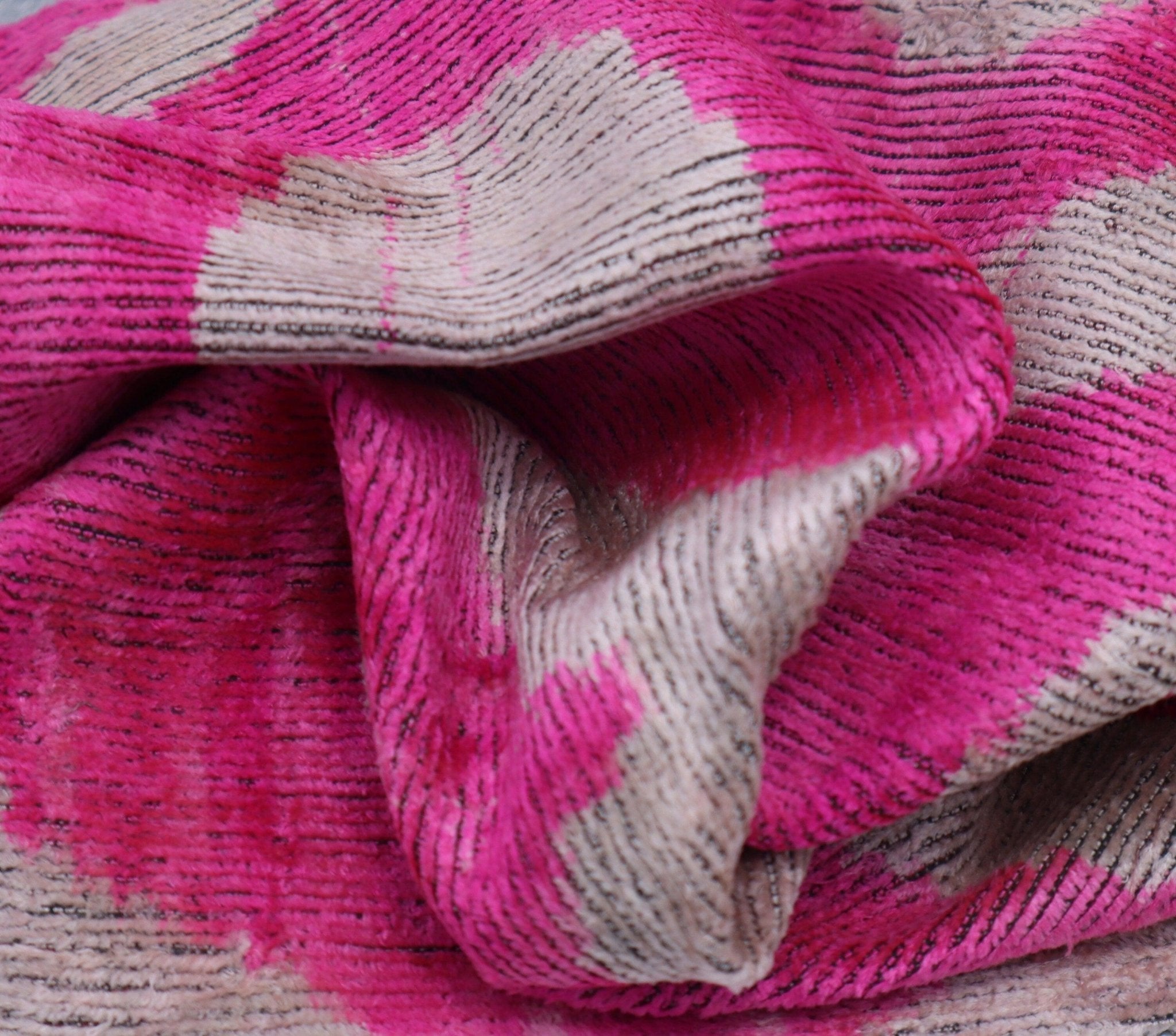 Canvello Velvet Pink Ivory Pillow | 16 x 16 in (40 x 40 cm)-1