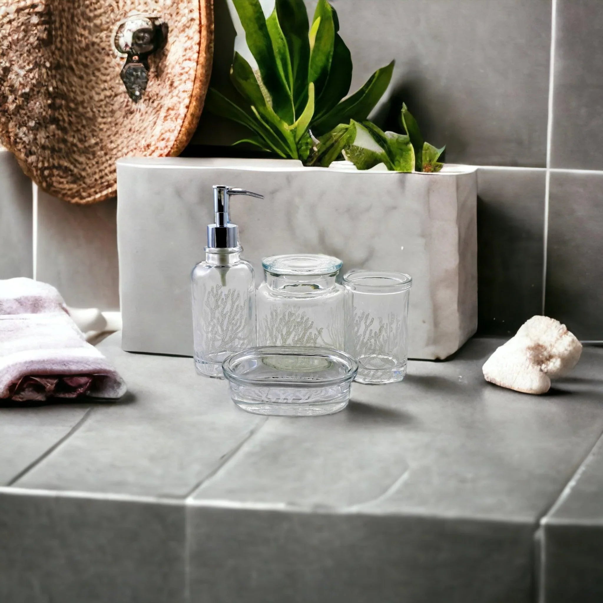 Clear 4-Piece Bathroom Accessory Set | Arctic Collection