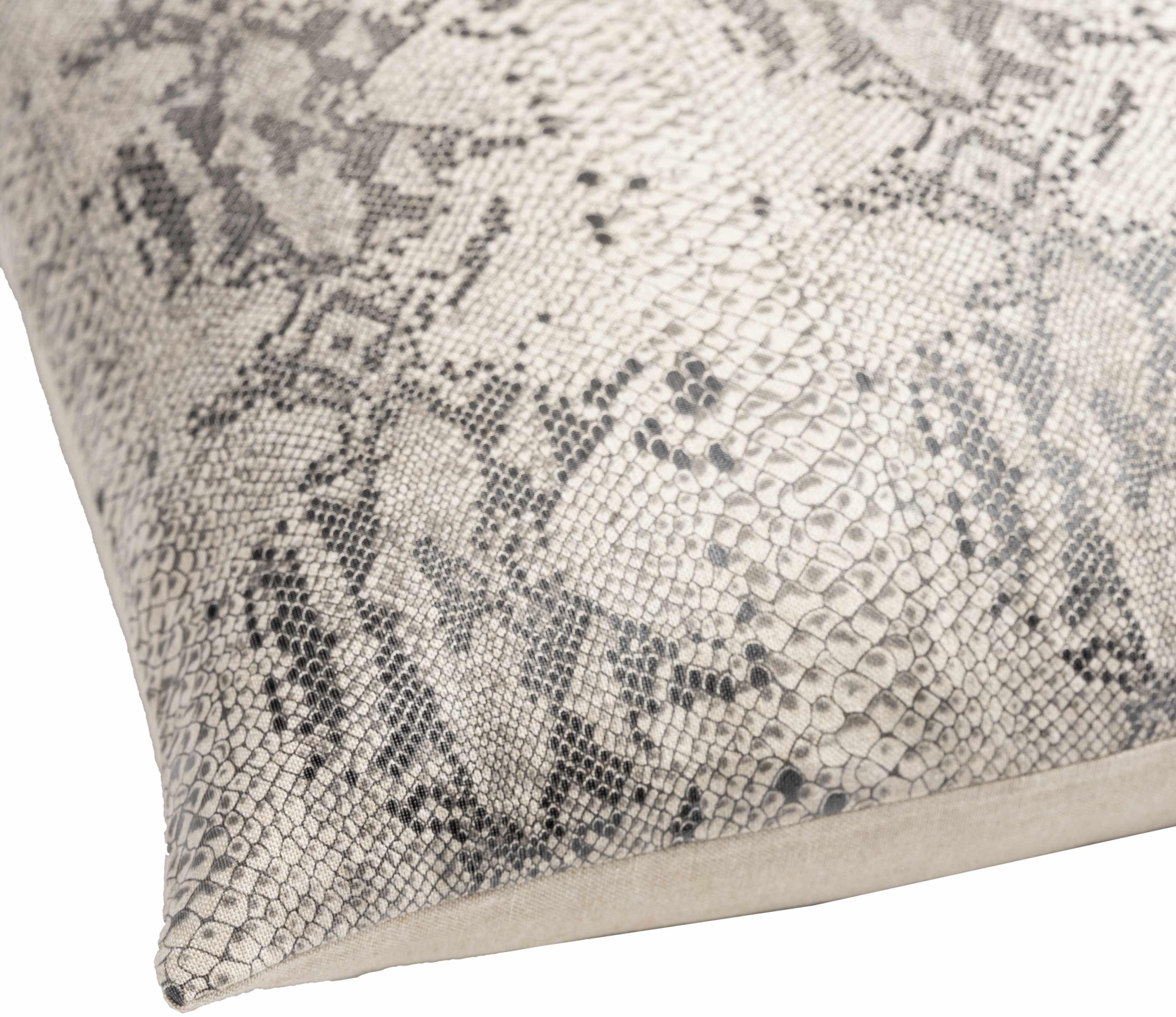 Connecticut Throw Pillow - Clearance - PRHOMZ