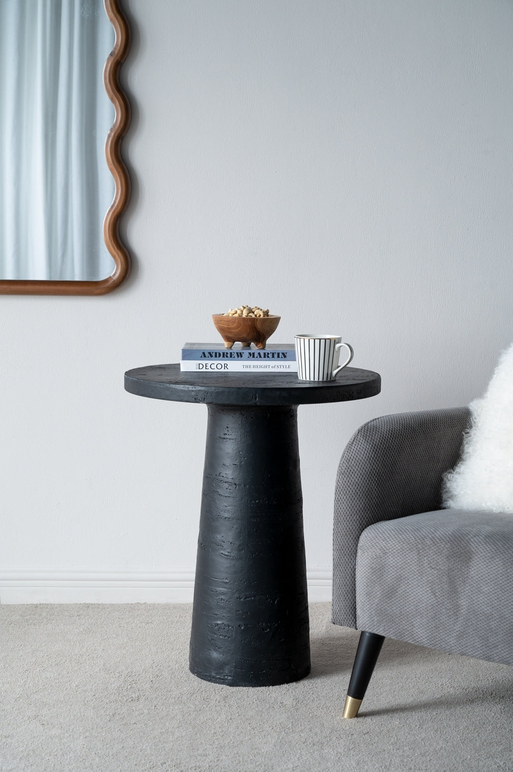 Black Round Side Table with Pedestal Base