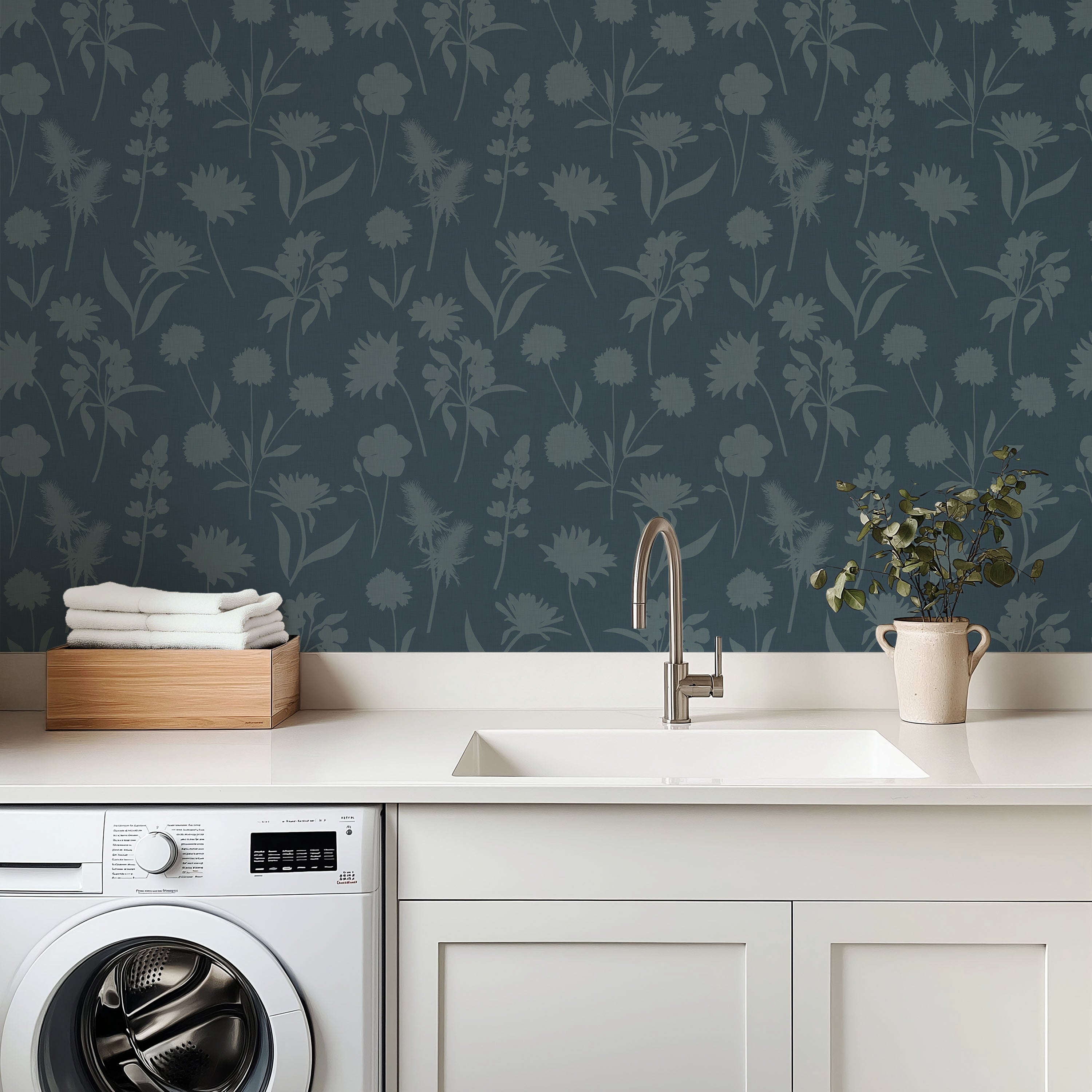 Gwyneth Wallpaper by Tracy Stone Design