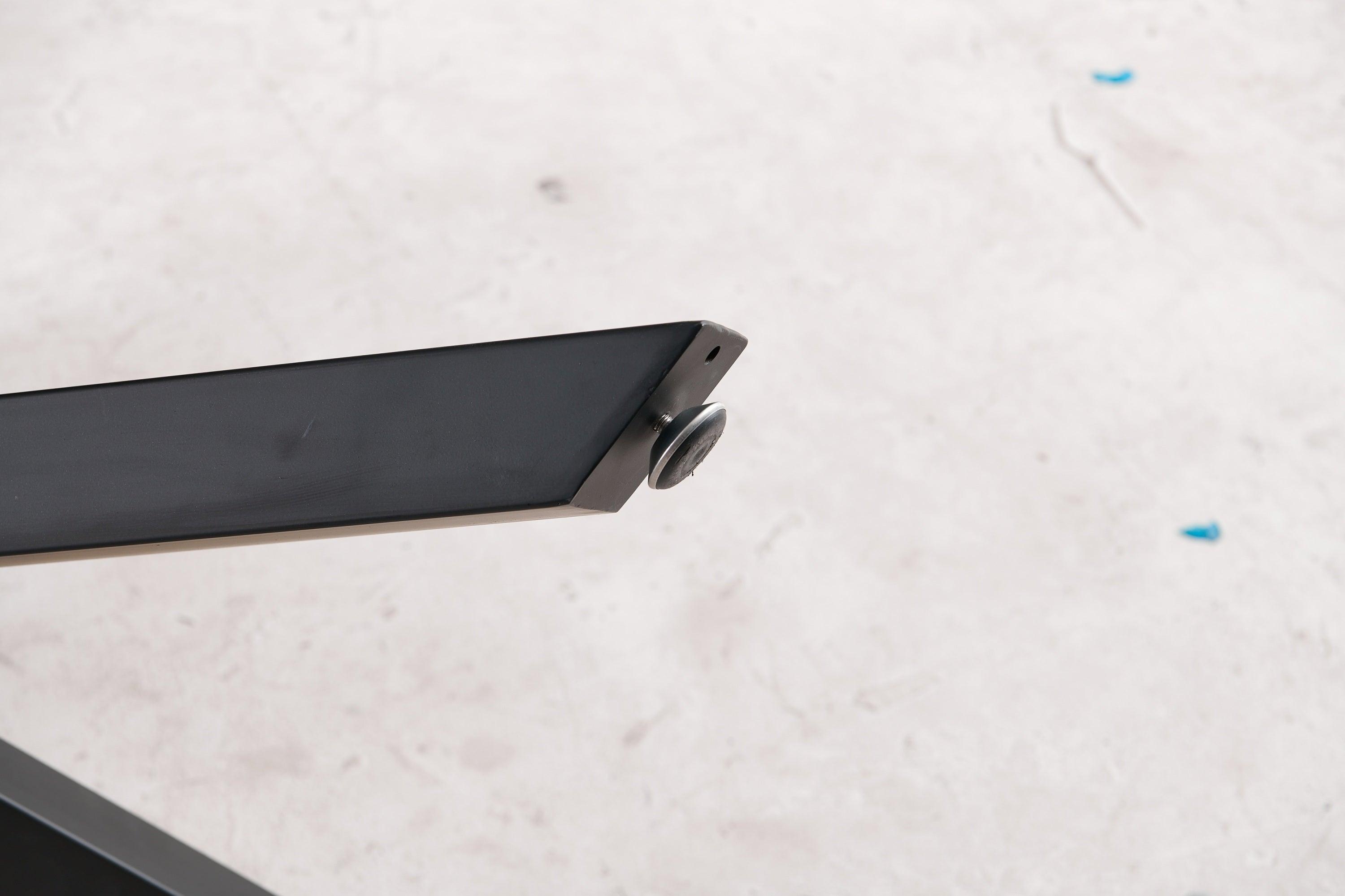 42.1" Mid-century Dining Table for 4-6 people - PRHOMZ