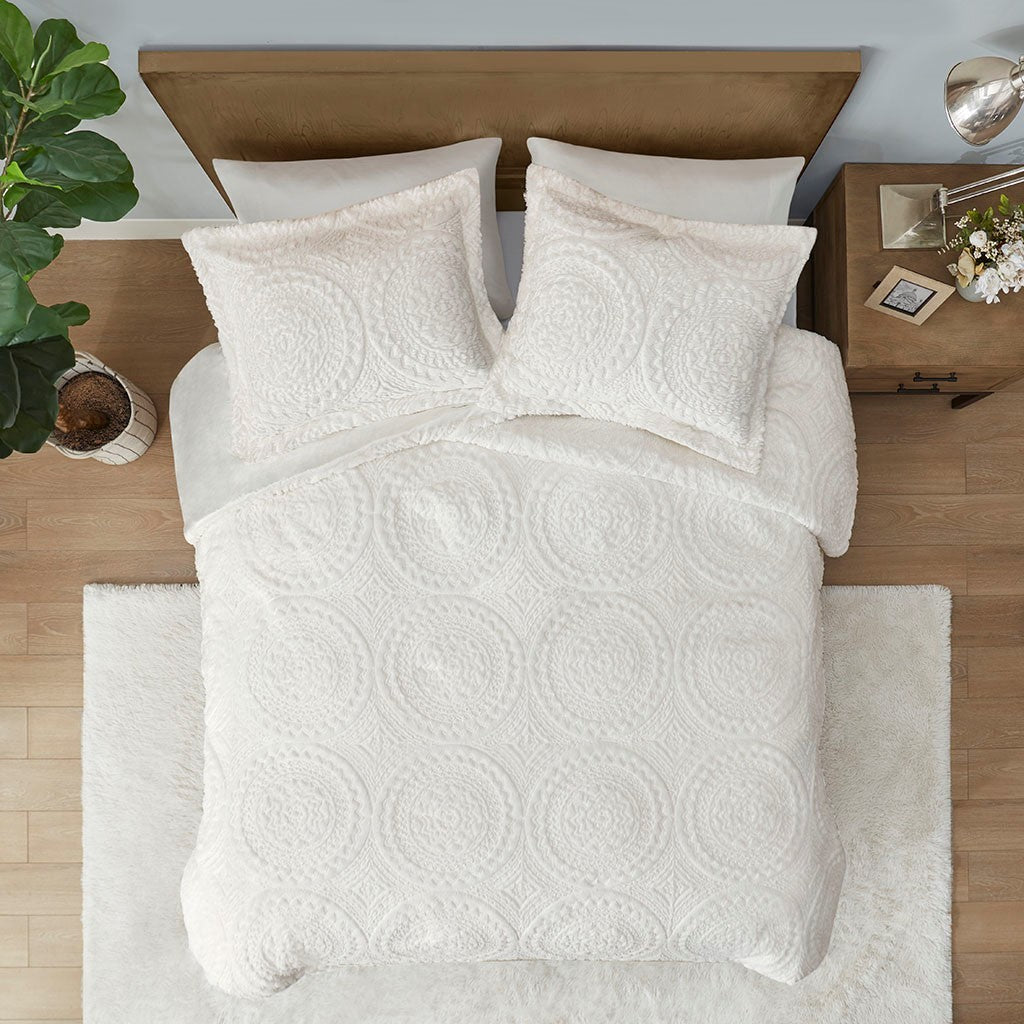 King/Cal King Embroidered Medallion Faux Fur Comforter Mini Set