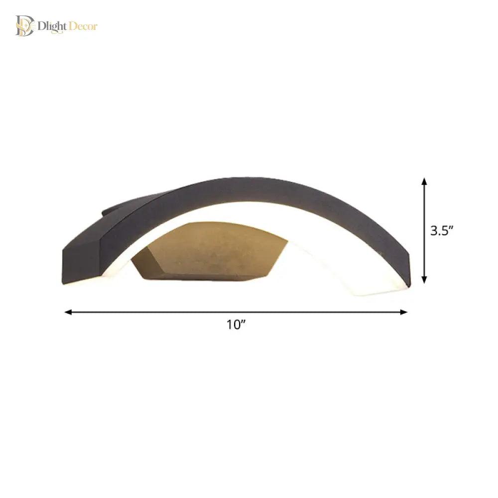 Enduring Modern Wall Sconce | Bedroom & Hallway Lighting