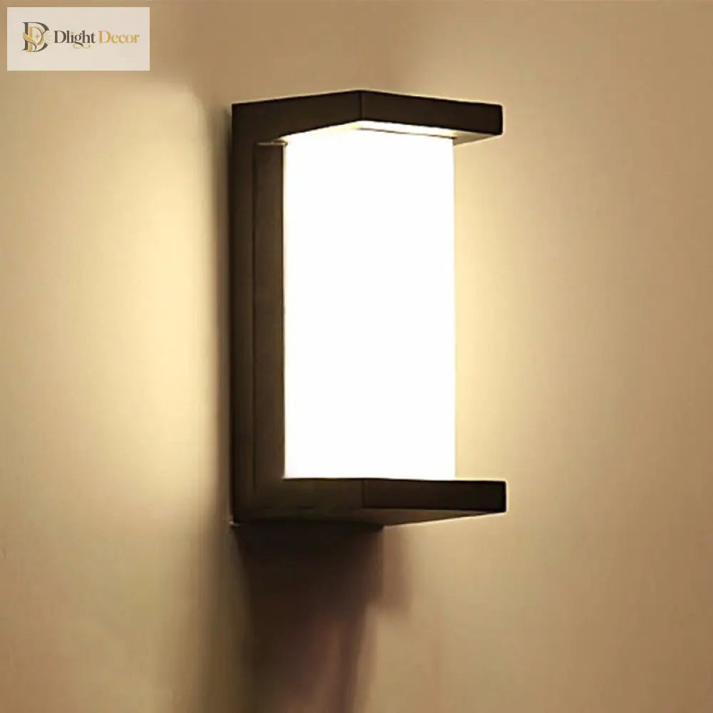 Enduring Modern Wall Sconce | Bedroom & Hallway Lighting
