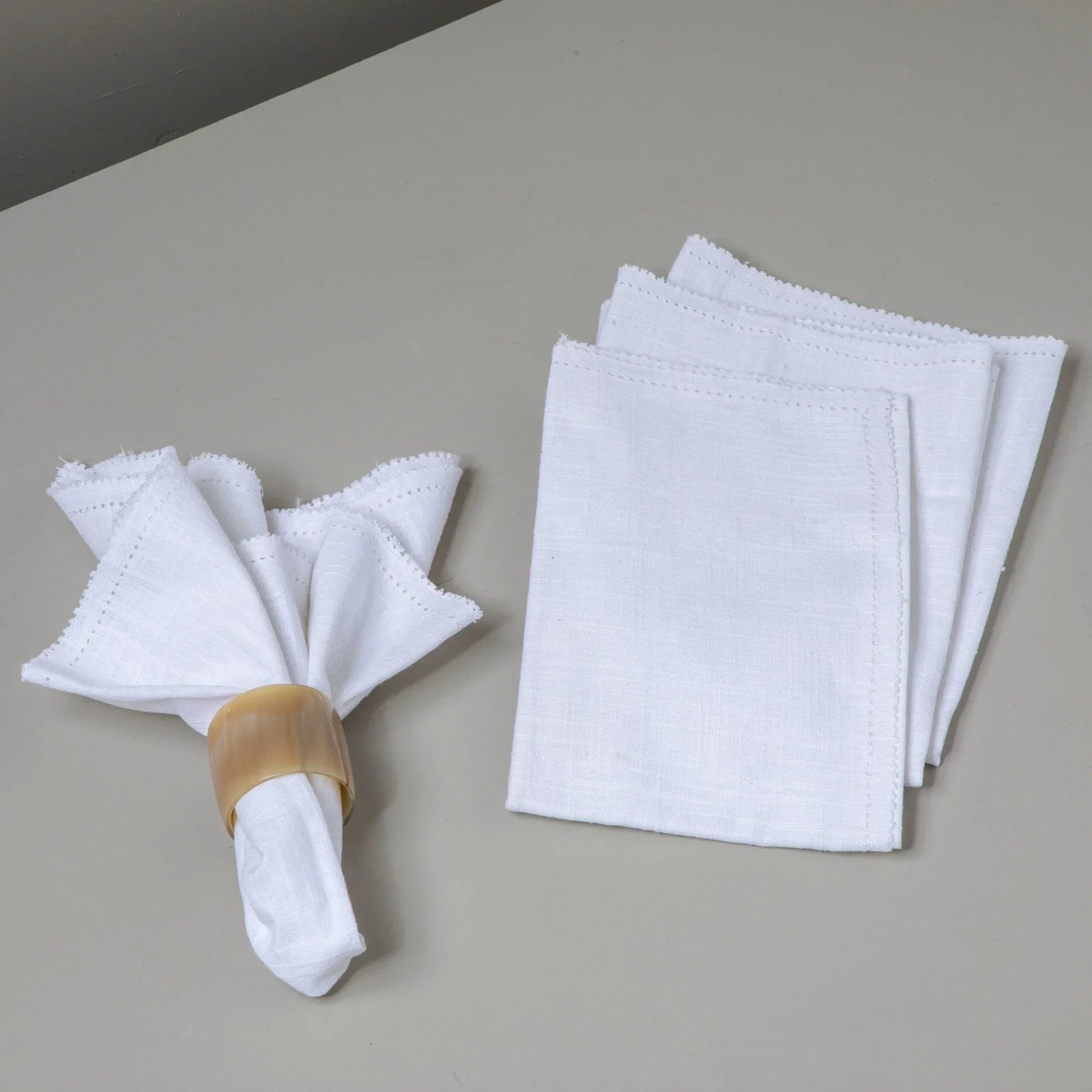 Riley Cloth Napkins, Set of 4, White