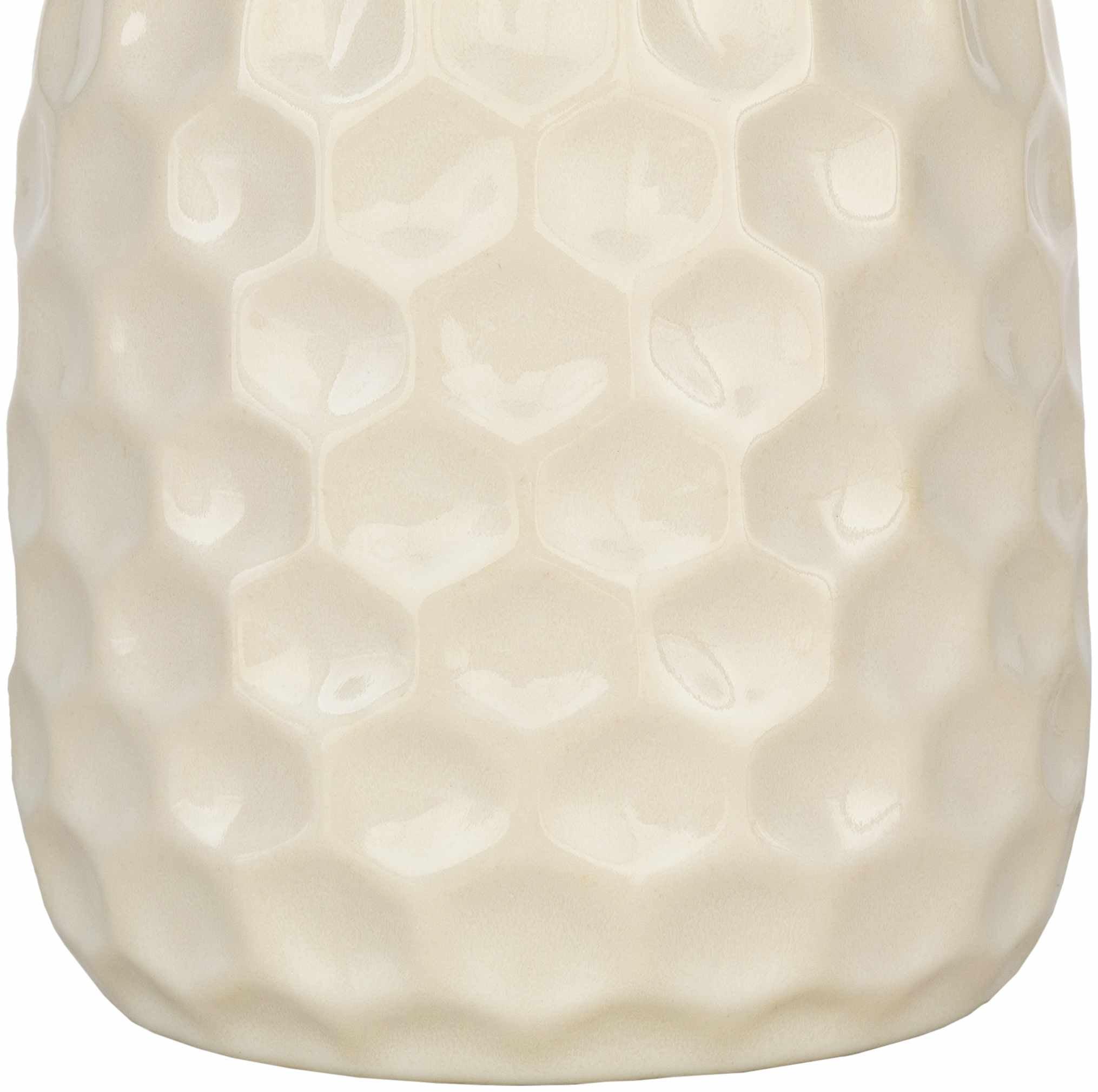 Gulmarrad Textured Ivory Ceramic Table Lamp - PRHOMZ