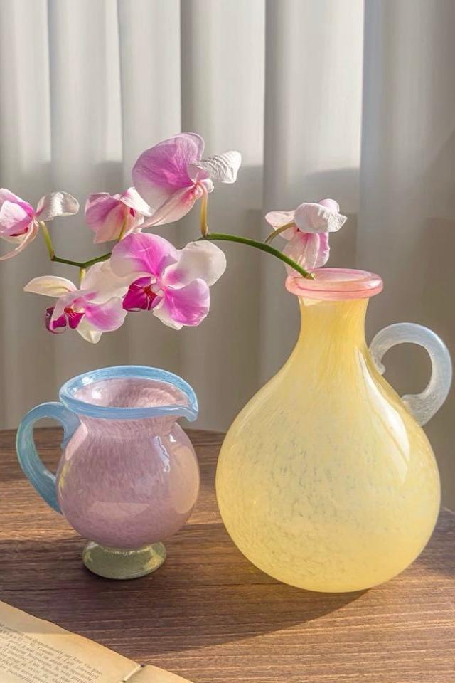 Handblown Bonbon Dopamine Bottle Vase, Whimsical Vintage Vase Centrepiece - PRHOMZ