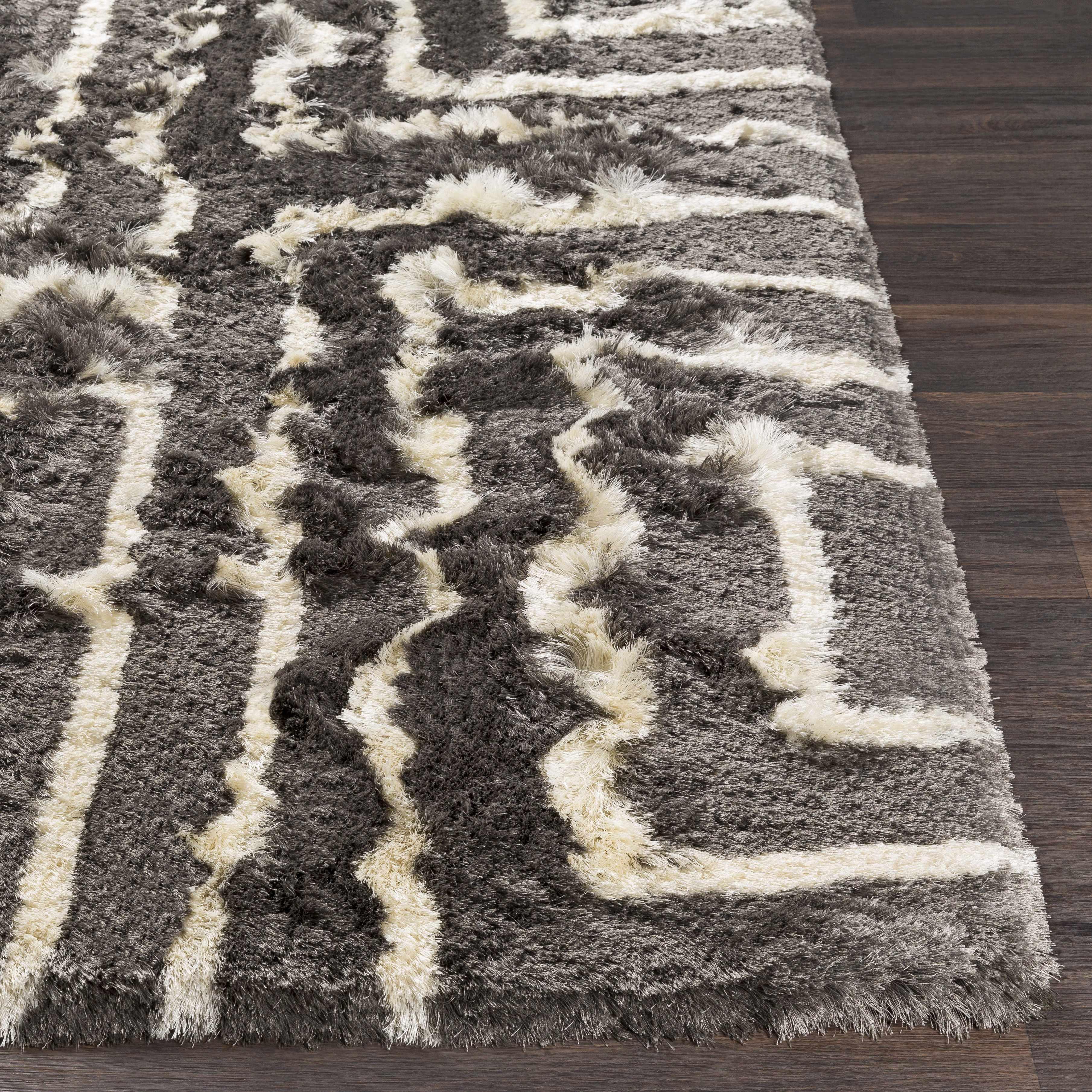 Henlawson Area Rug - Clearance - PRHOMZ