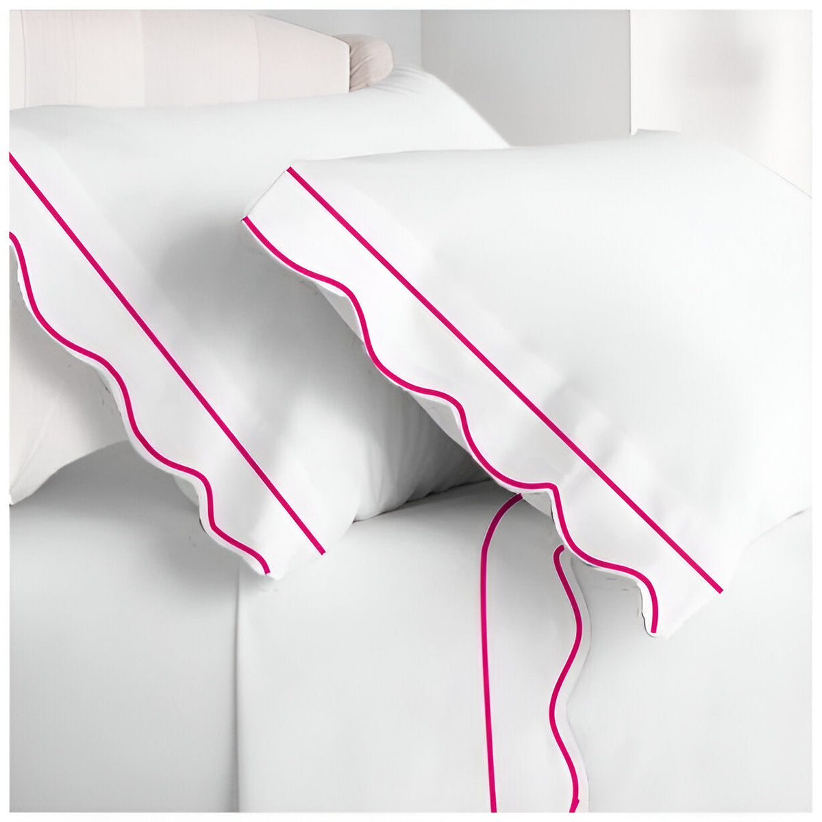 400TC Cotton Scallop Embroidery & Border Sateen Solid Pillowcases (Set Of 2)