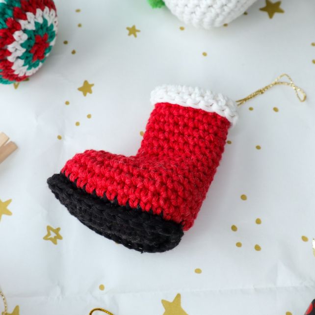 DIY Crochet Kit Christmas Balls PAK260-3