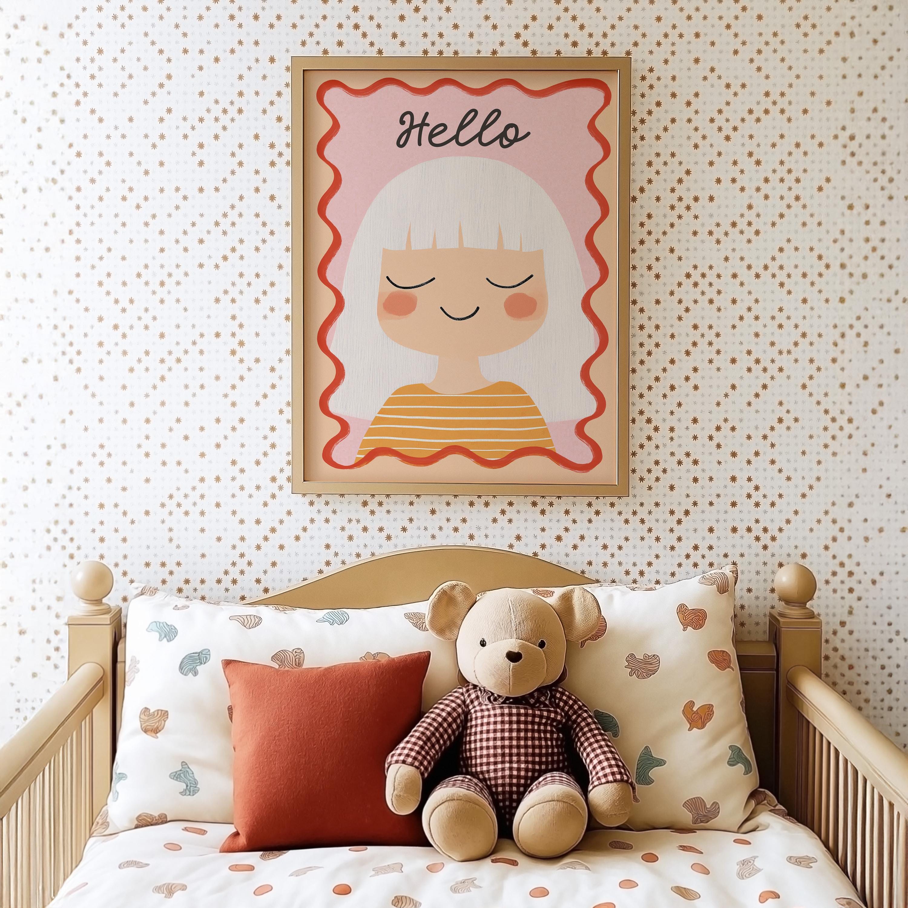 Poster Kinderzimmer Mädchen · Hello Schriftzug · Fröhliches Porträt mit weißen Haaren · Sanfte Farben · Deko ohne Rahmen-2