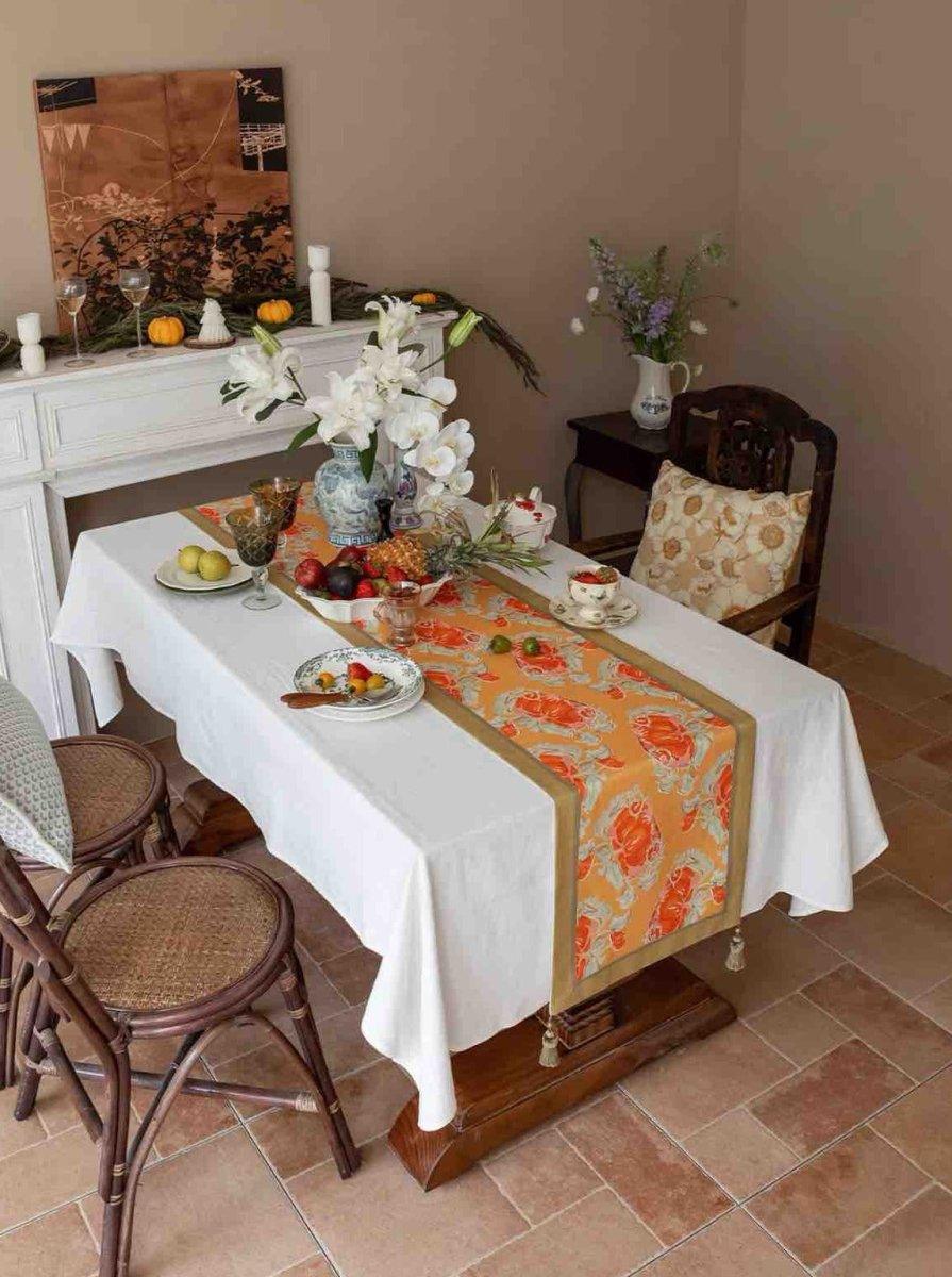 Italian Style Decorative Table Runner for Elegant Fall Table Setting - PRHOMZ