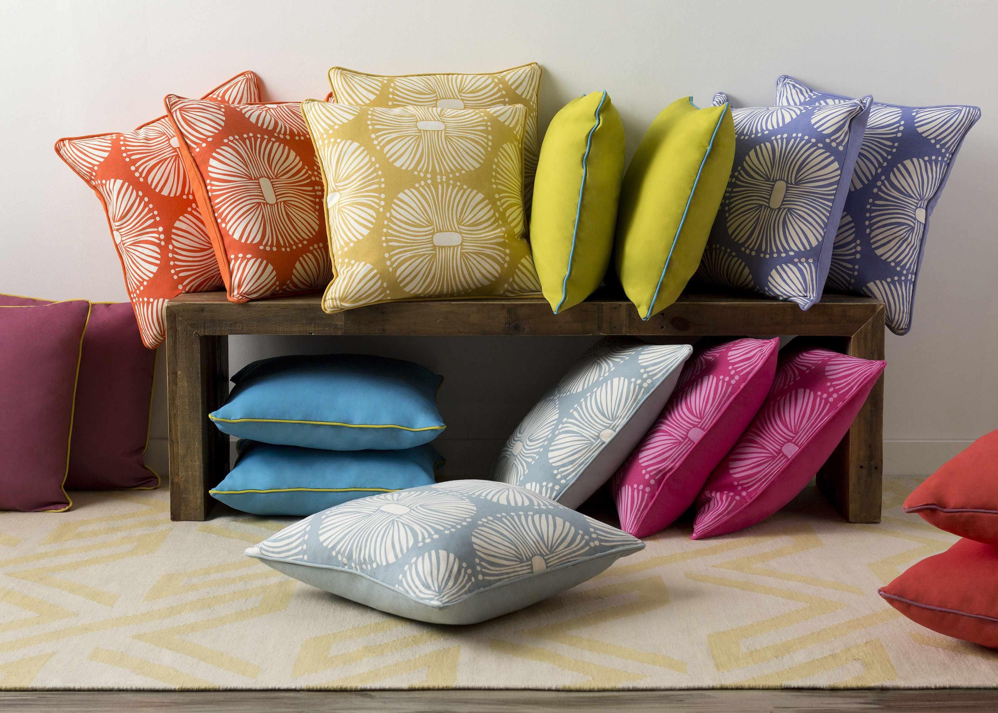 Jarah Throw Pillow - Clearance - PRHOMZ