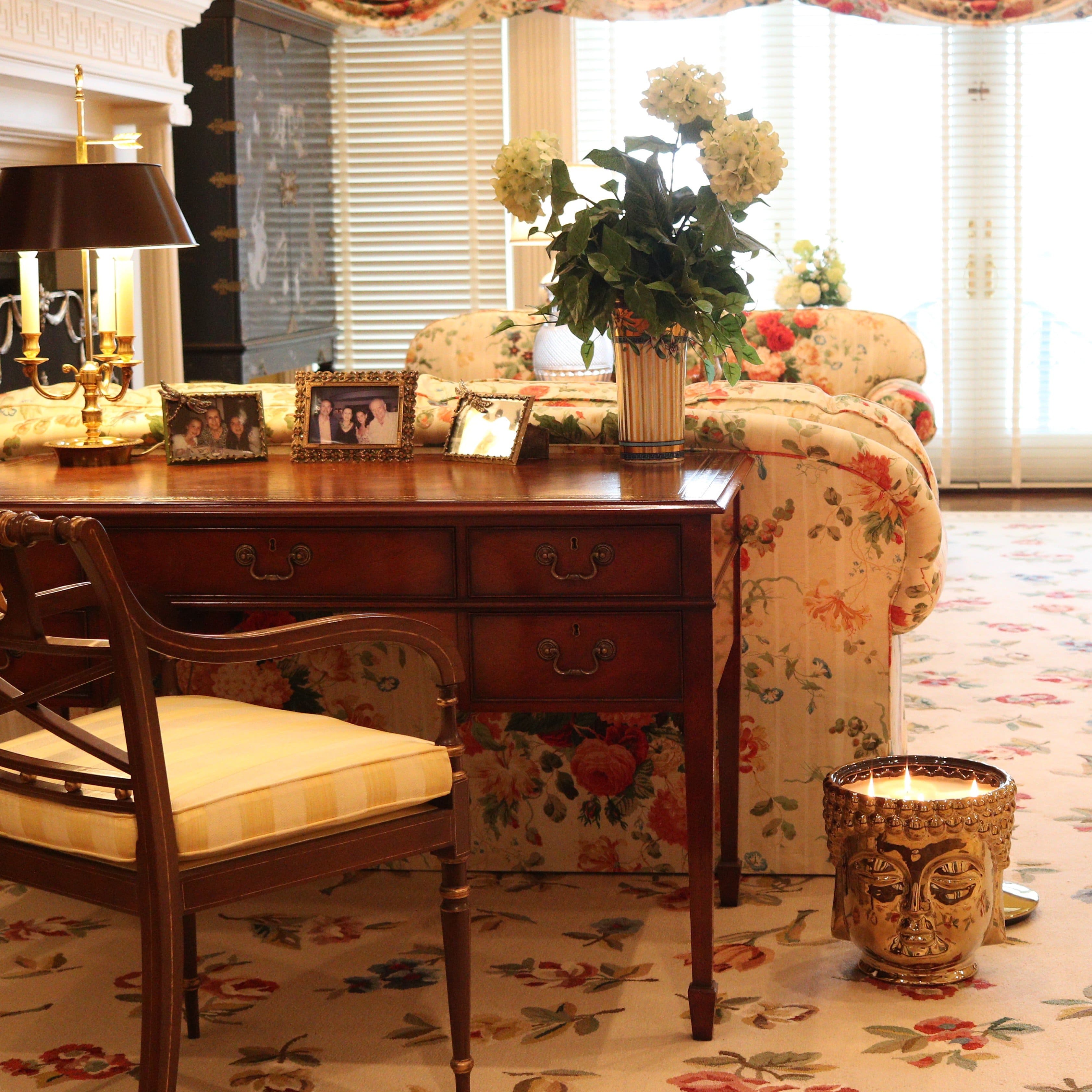 Gold Grande Buddha Candle-1