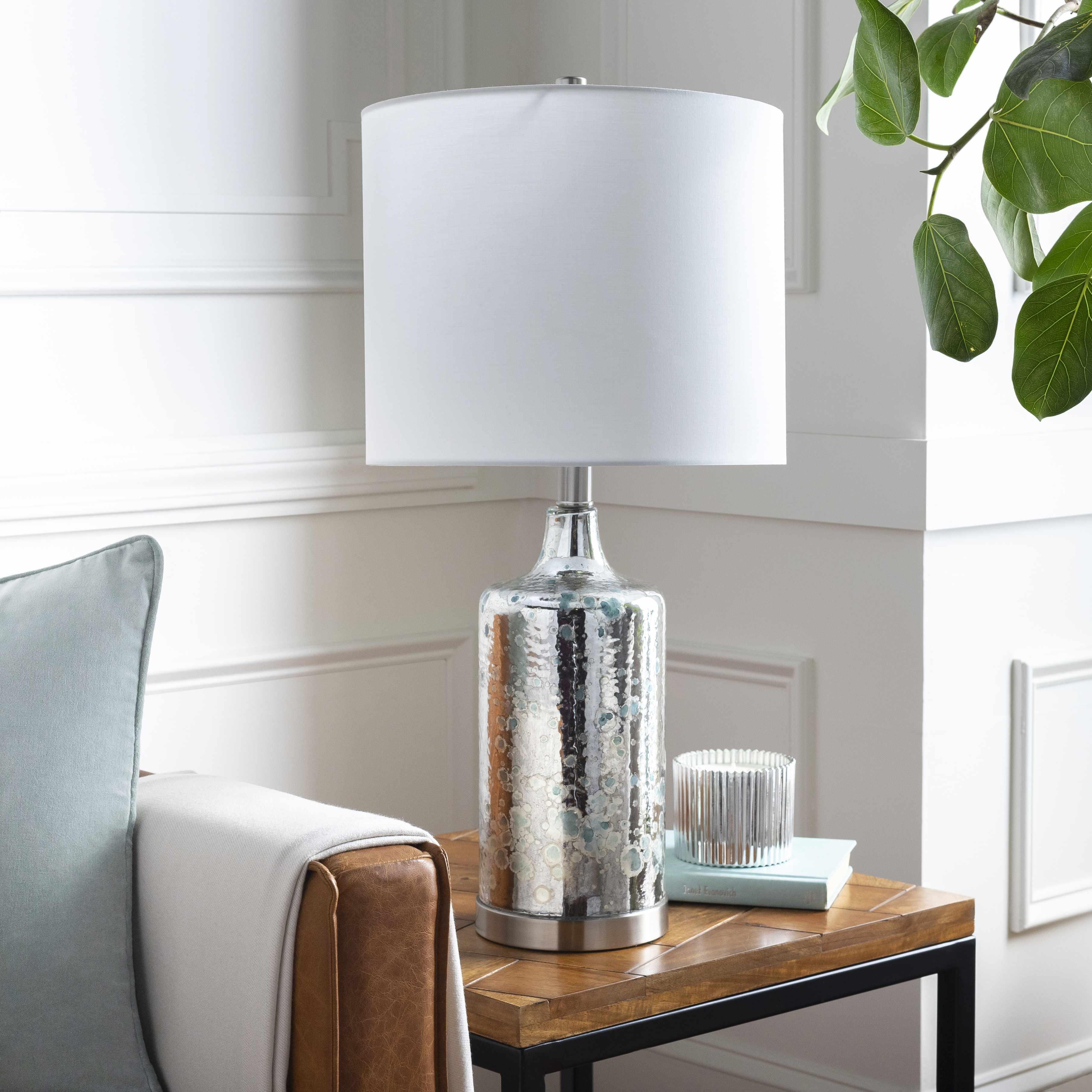 Lentner Ribbed White Ceramic Table Lamp - PRHOMZ