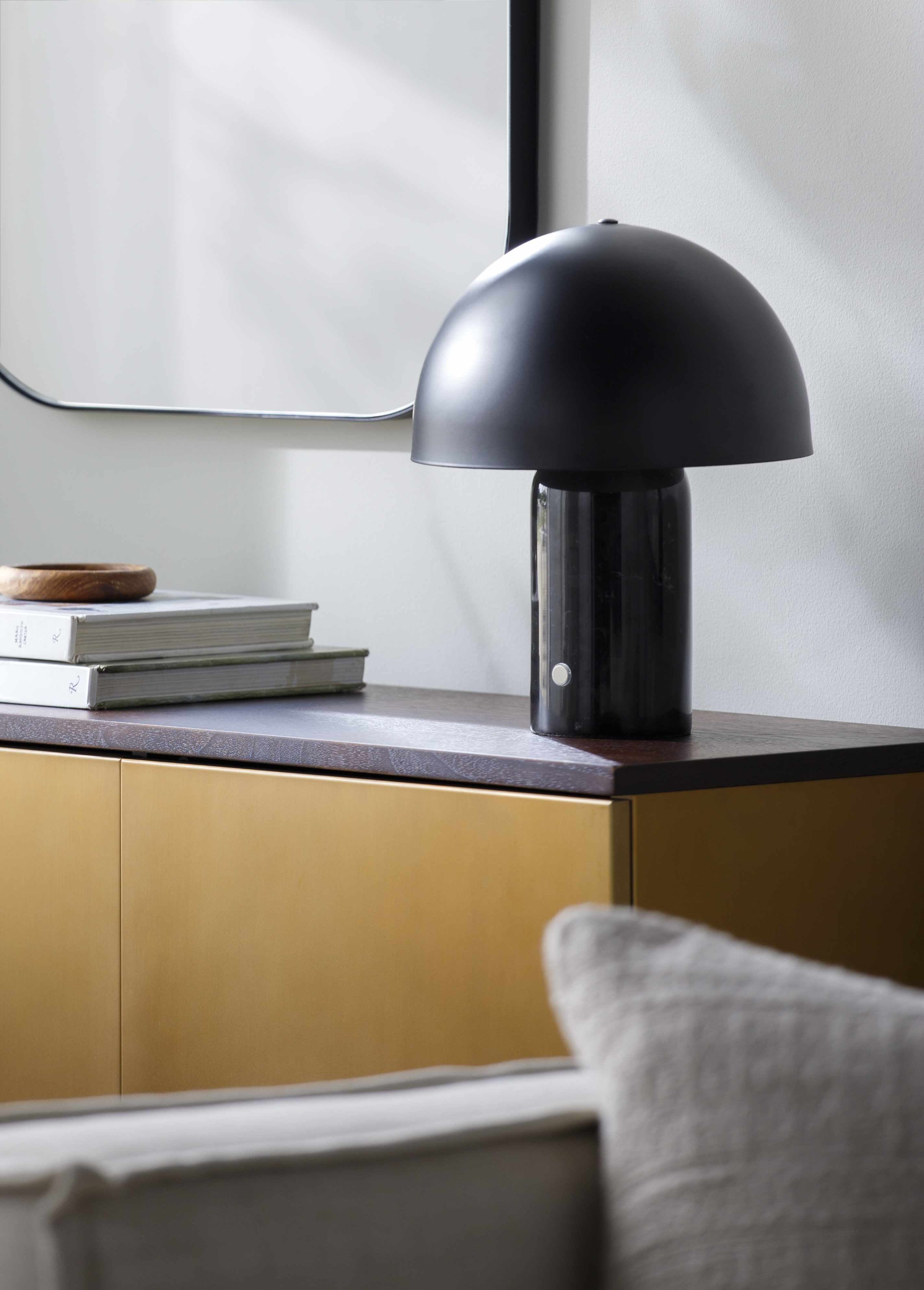 Madaripur Table Lamp-1