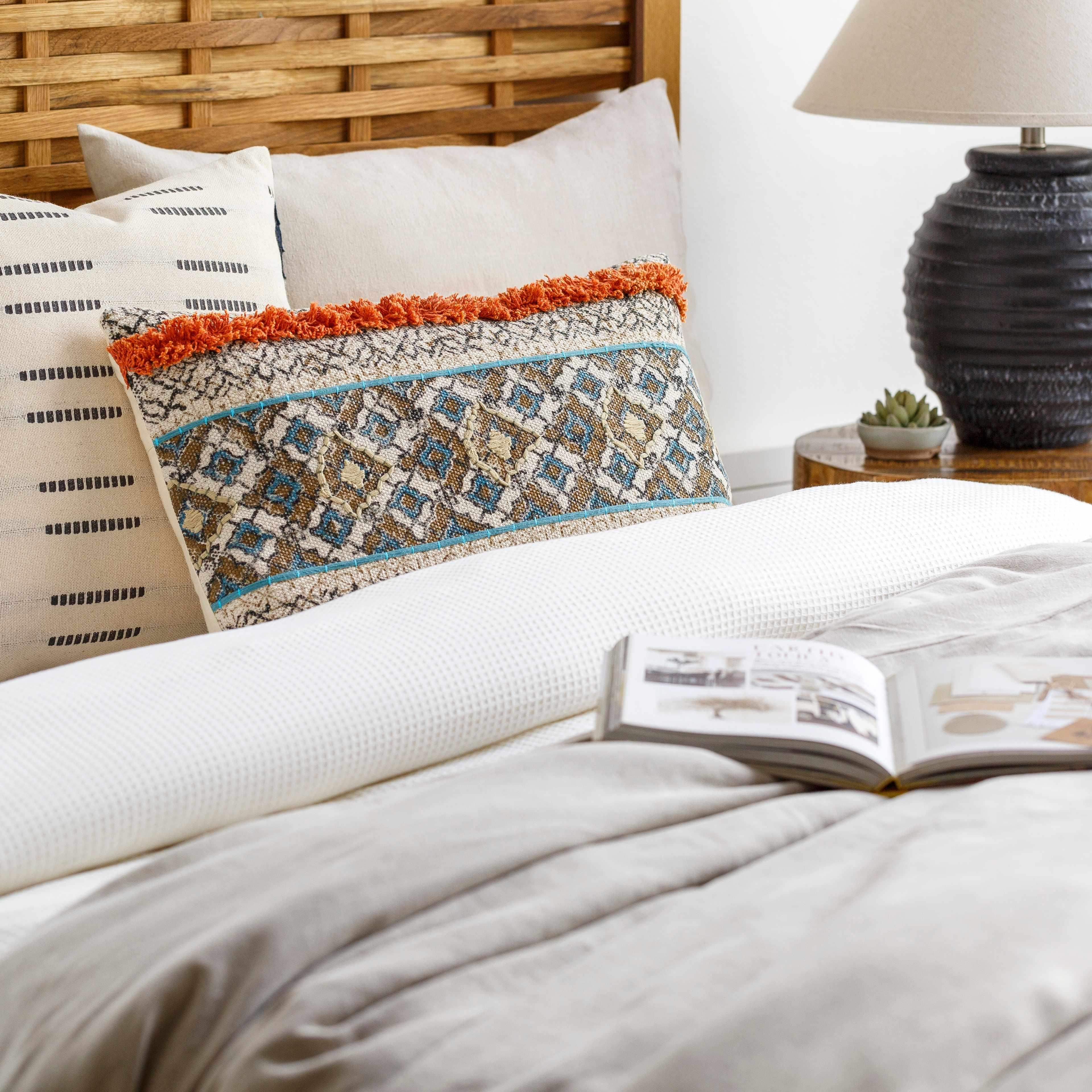 Melvindale Boho Diamond Pattern Lumbar Pillow - PRHOMZ