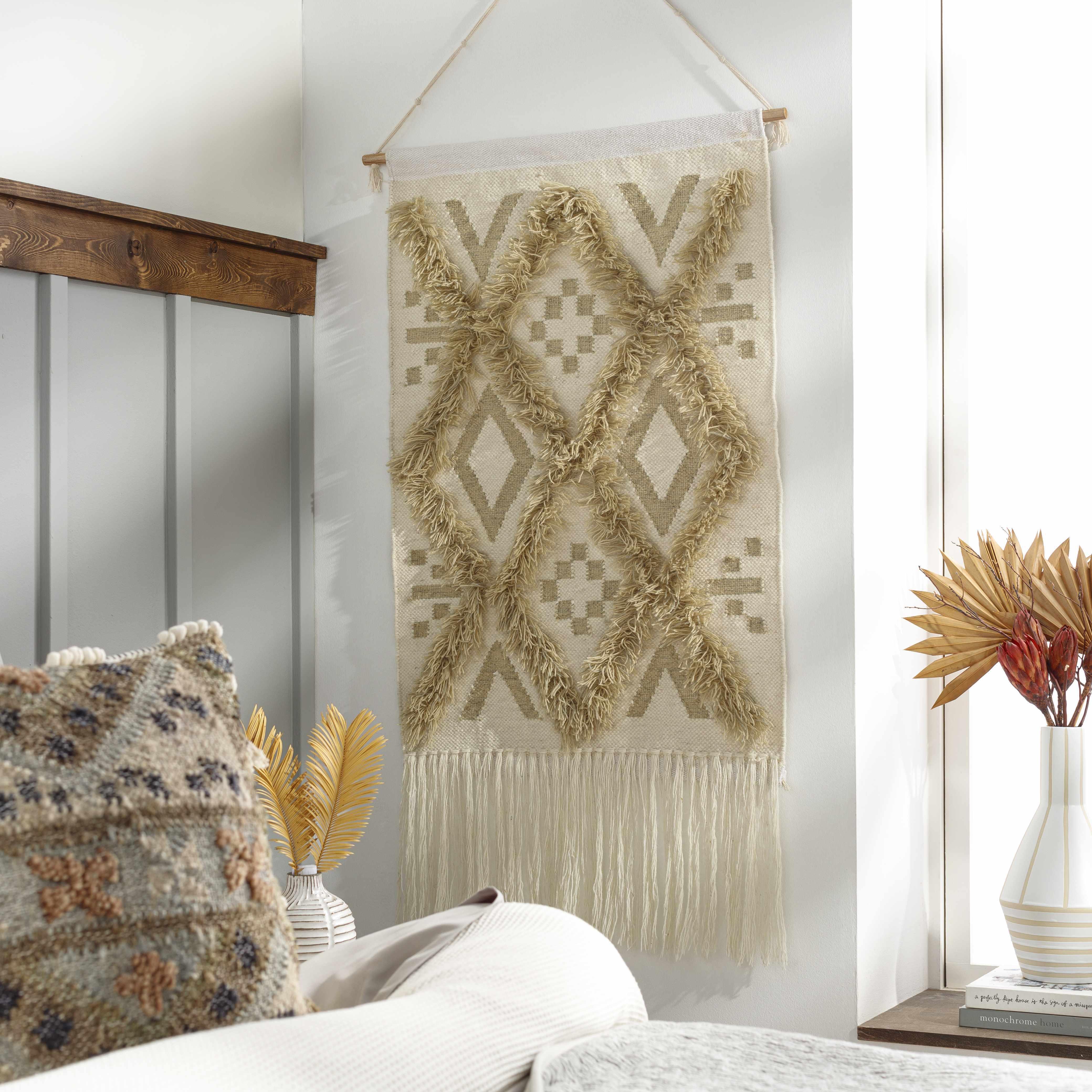 Malay Cream Diamond Fringe Wall Hanging - PRHOMZ