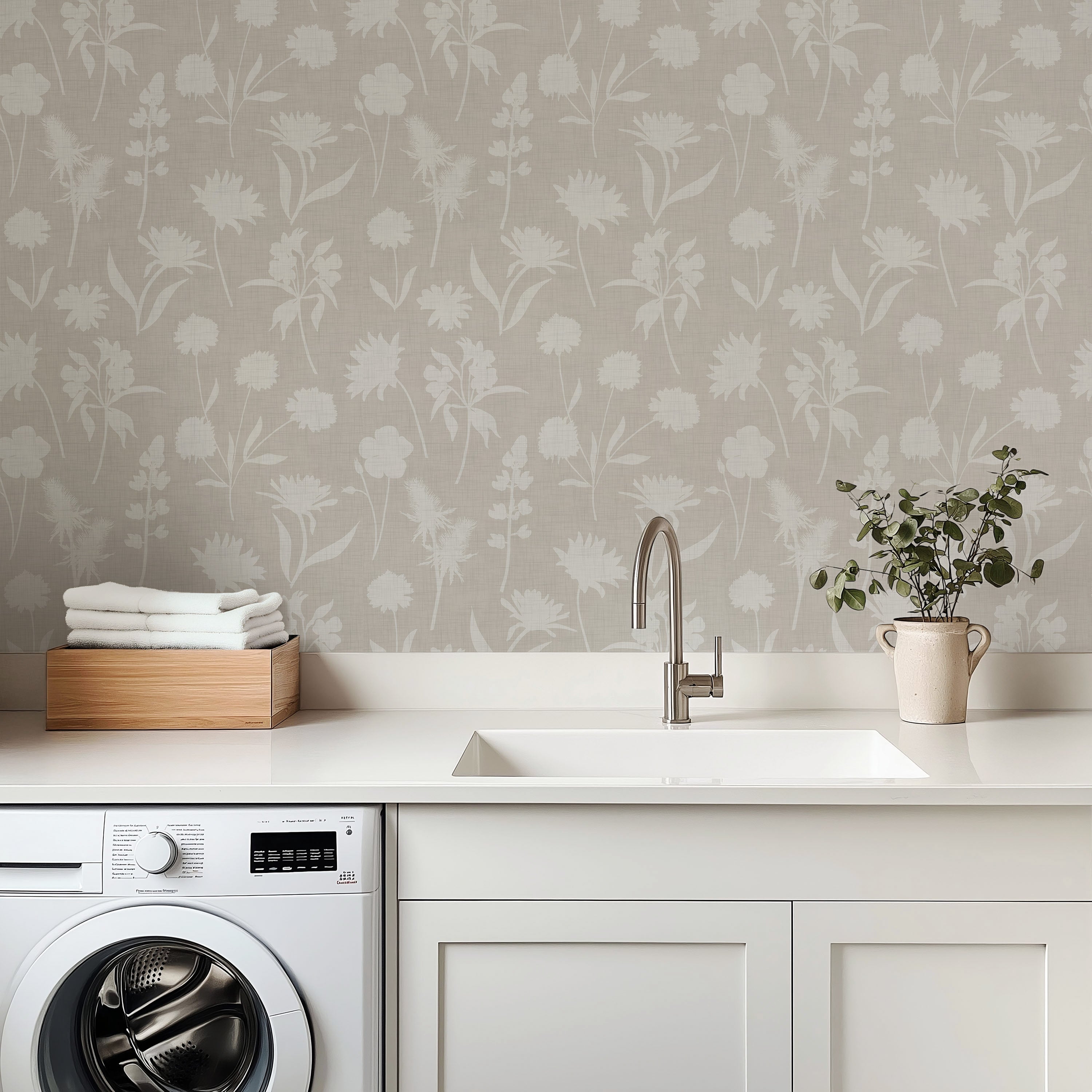 Gwyneth Wallpaper by Tracy Stone Design