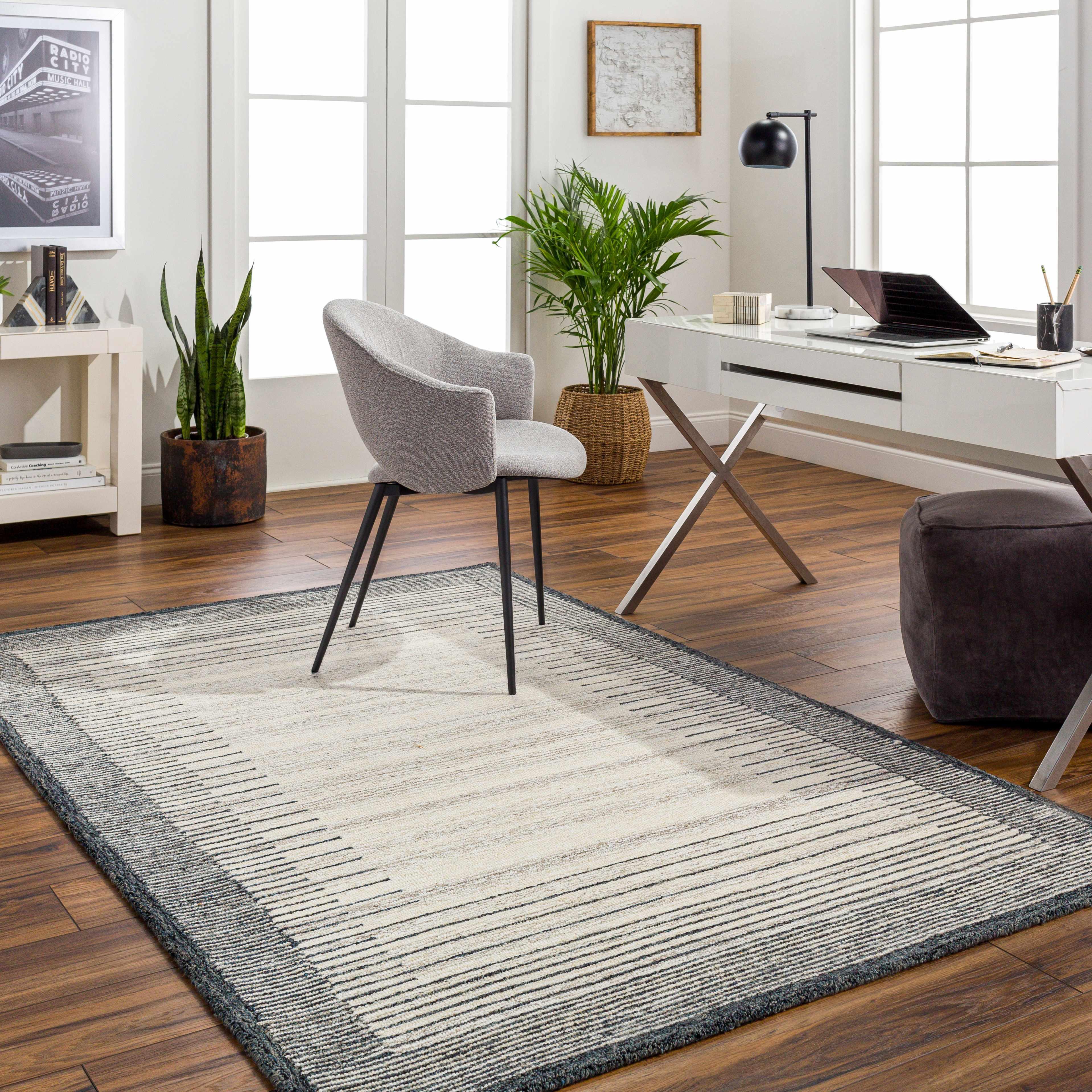 Omeo Wool Area Rug - PRHOMZ