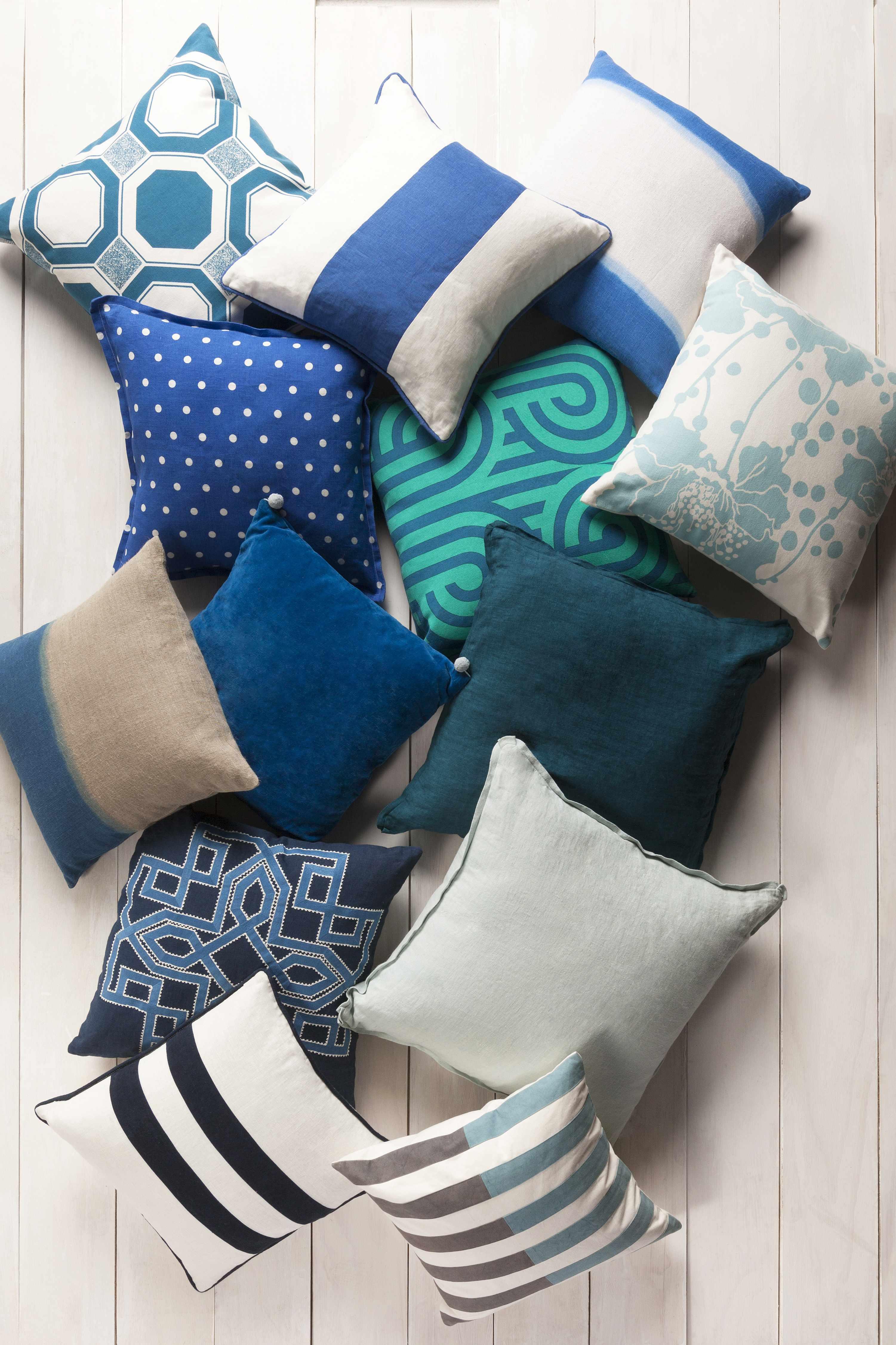 Dorrigo Throw Pillow - Clearance - PRHOMZ