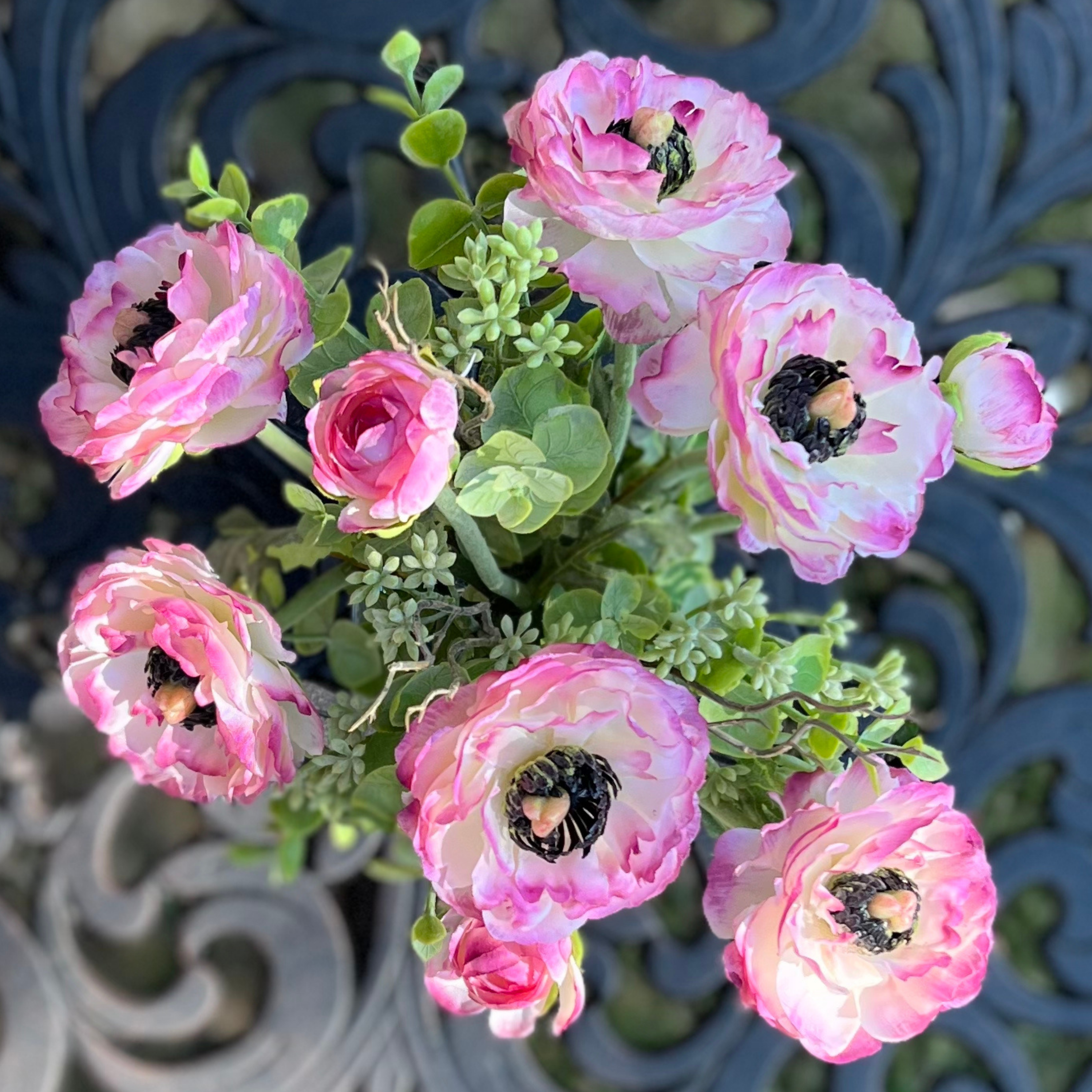 Real Touch Ranunculus Flower Arrangement in Vase - 8"
