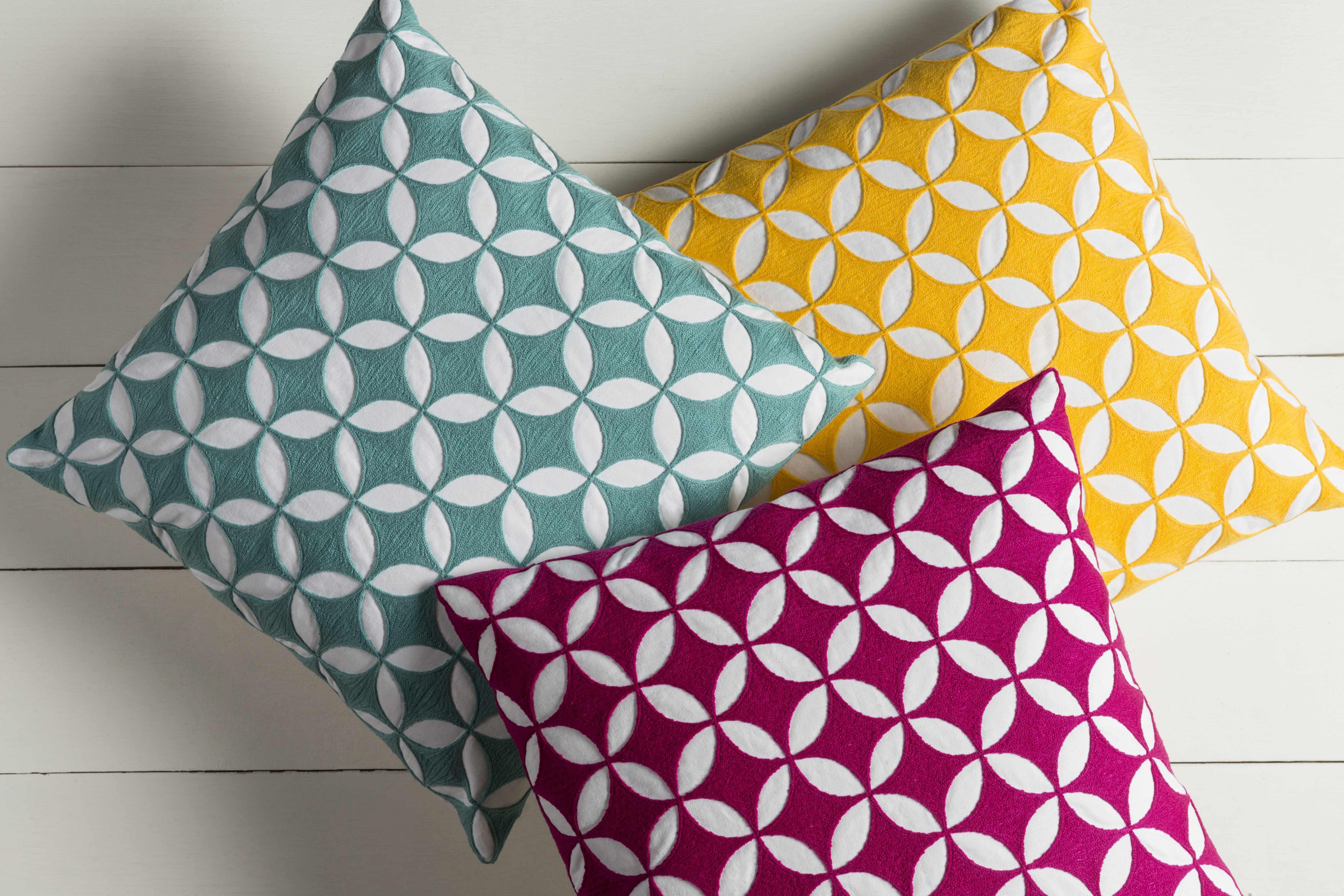 Polebridge Geometric Fuchsia Throw Pillow - Clearance - PRHOMZ