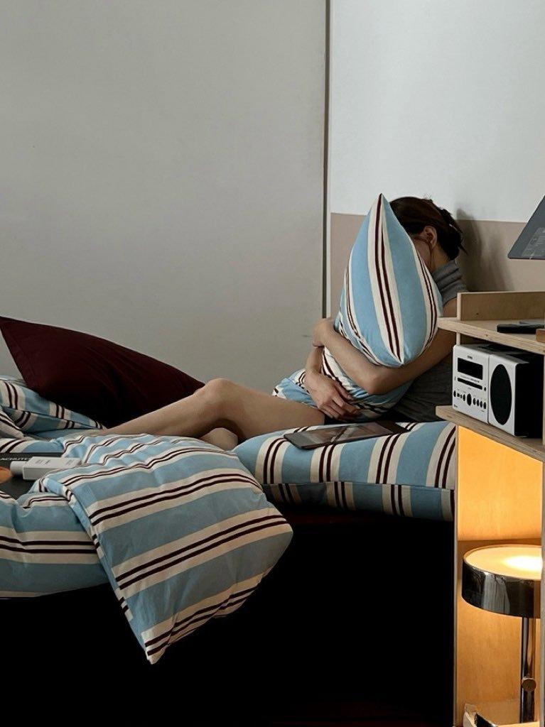 Retro Jersey Knit Blue Stripe Bedding Set with Pillowcases & Fitted Sheet - PRHOMZ