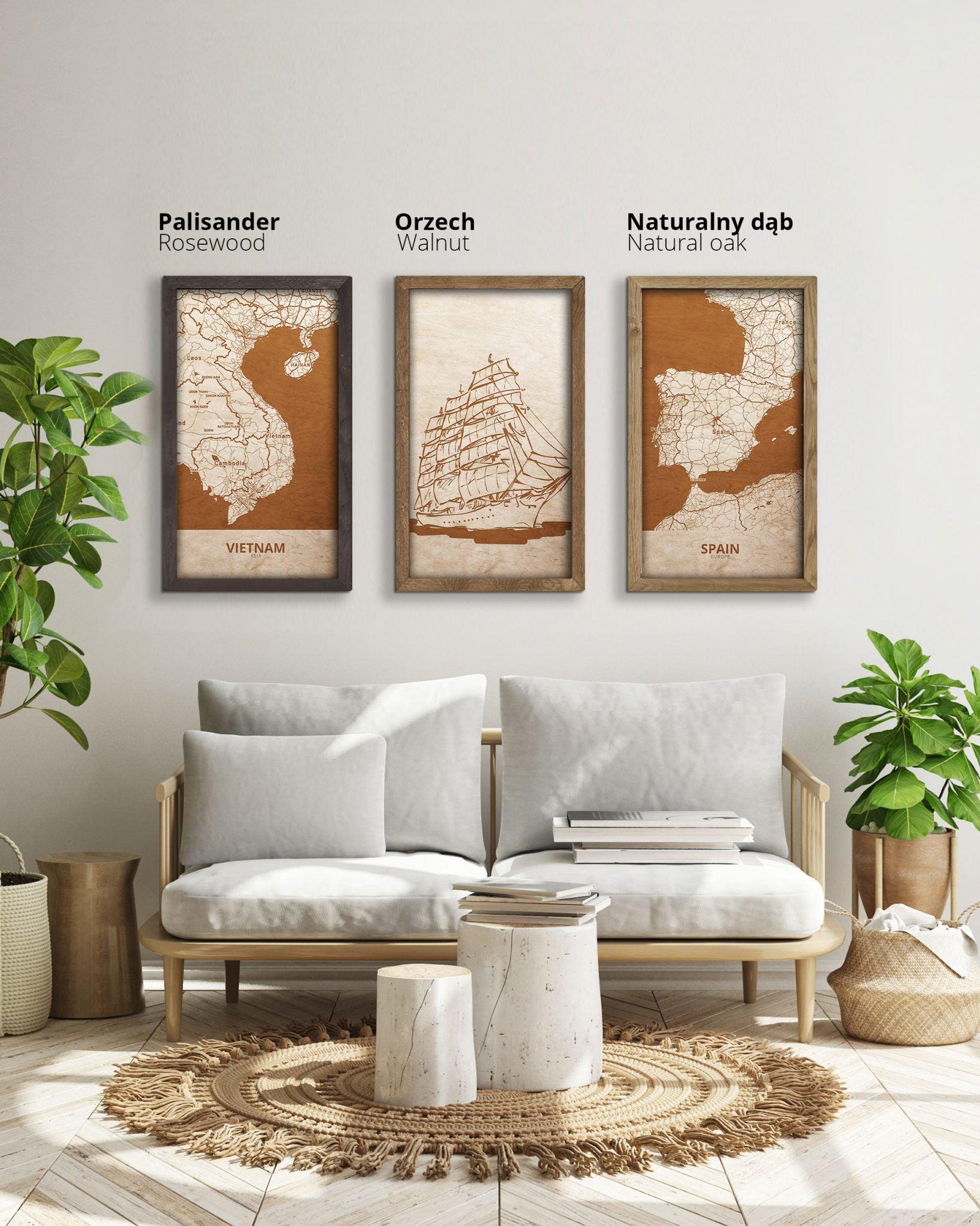 Wooden picture of Sailing ship in an oak frame - PRHOMZ