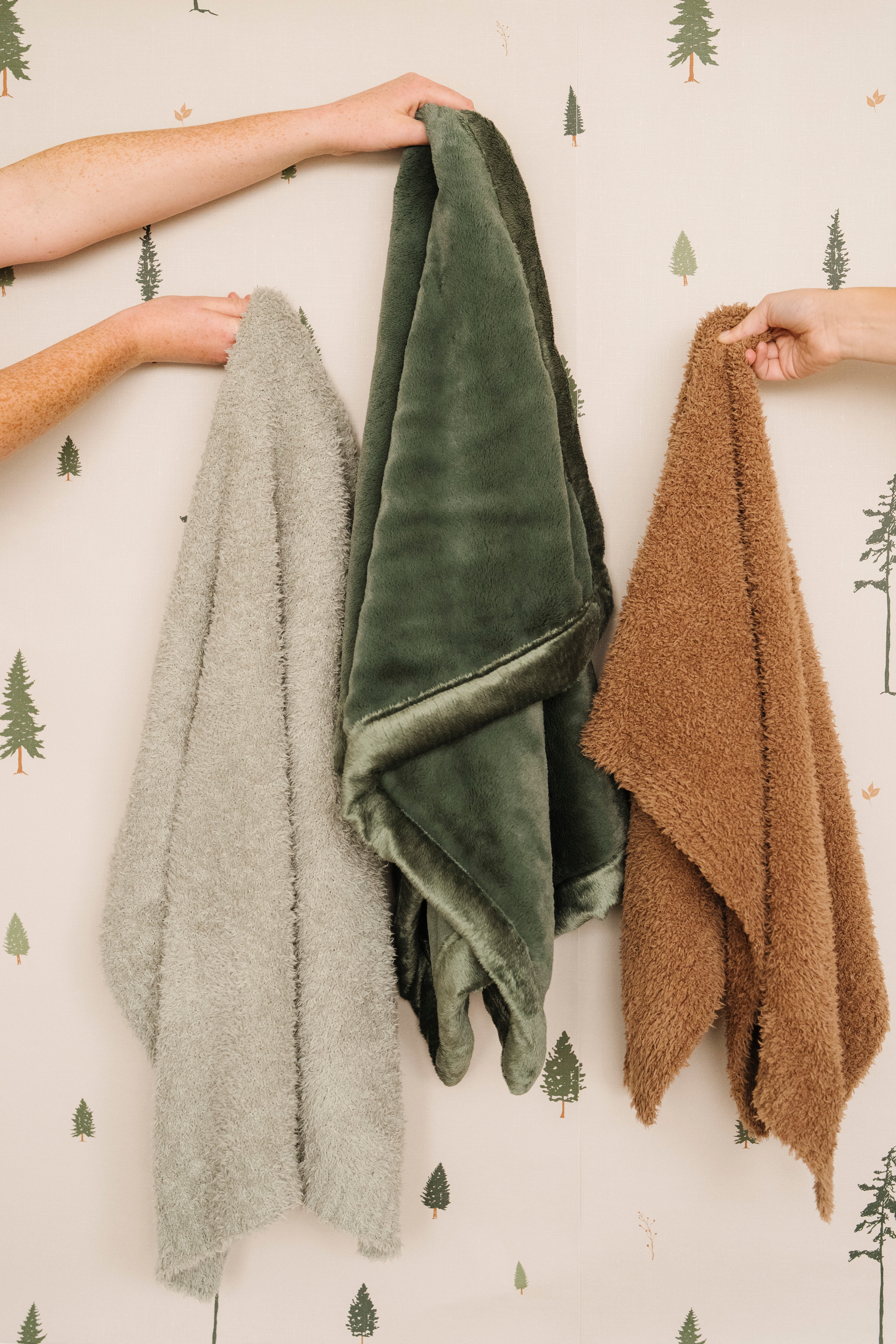 Pine Wallpaper by Saranoni