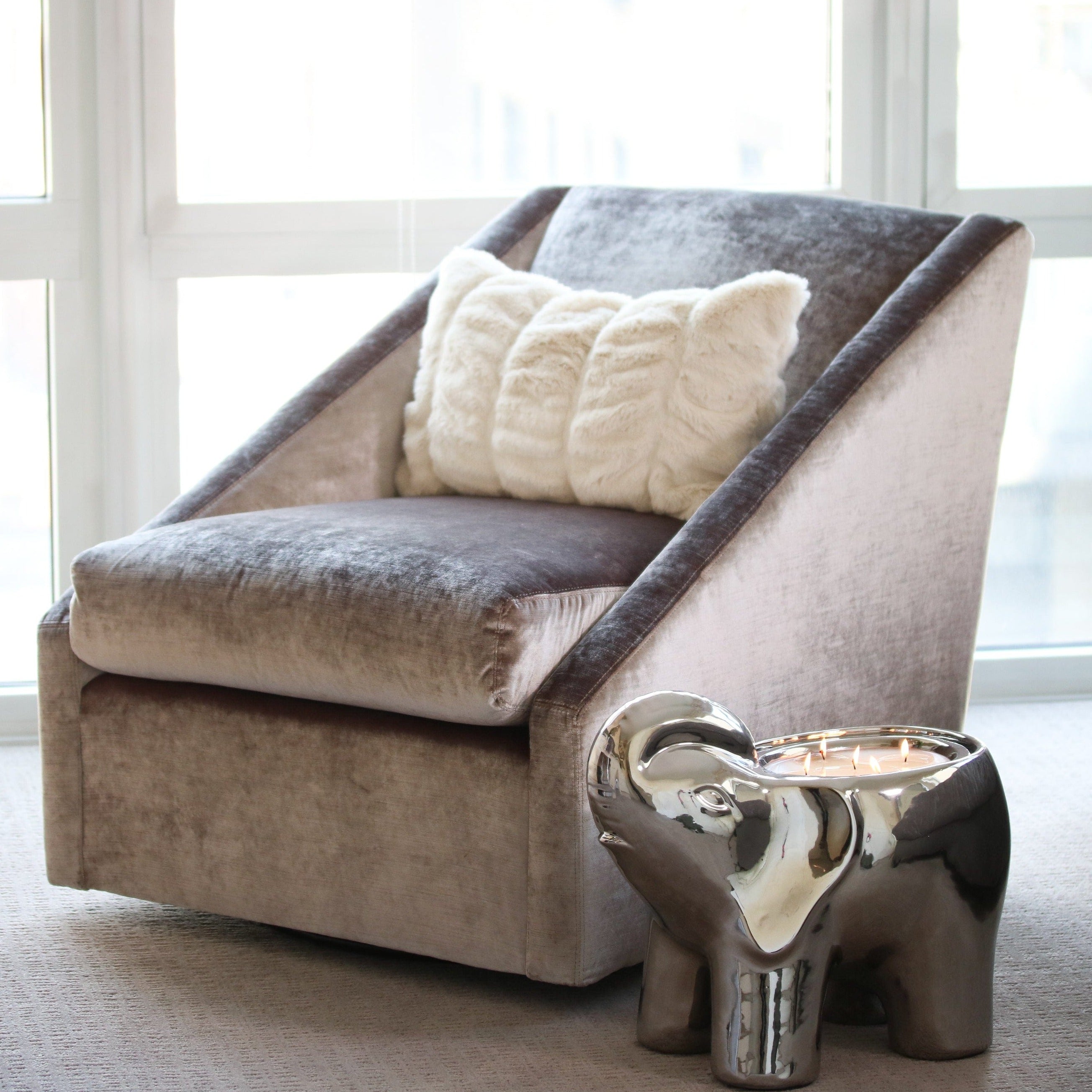 Silver Grand Elephant Candle-0