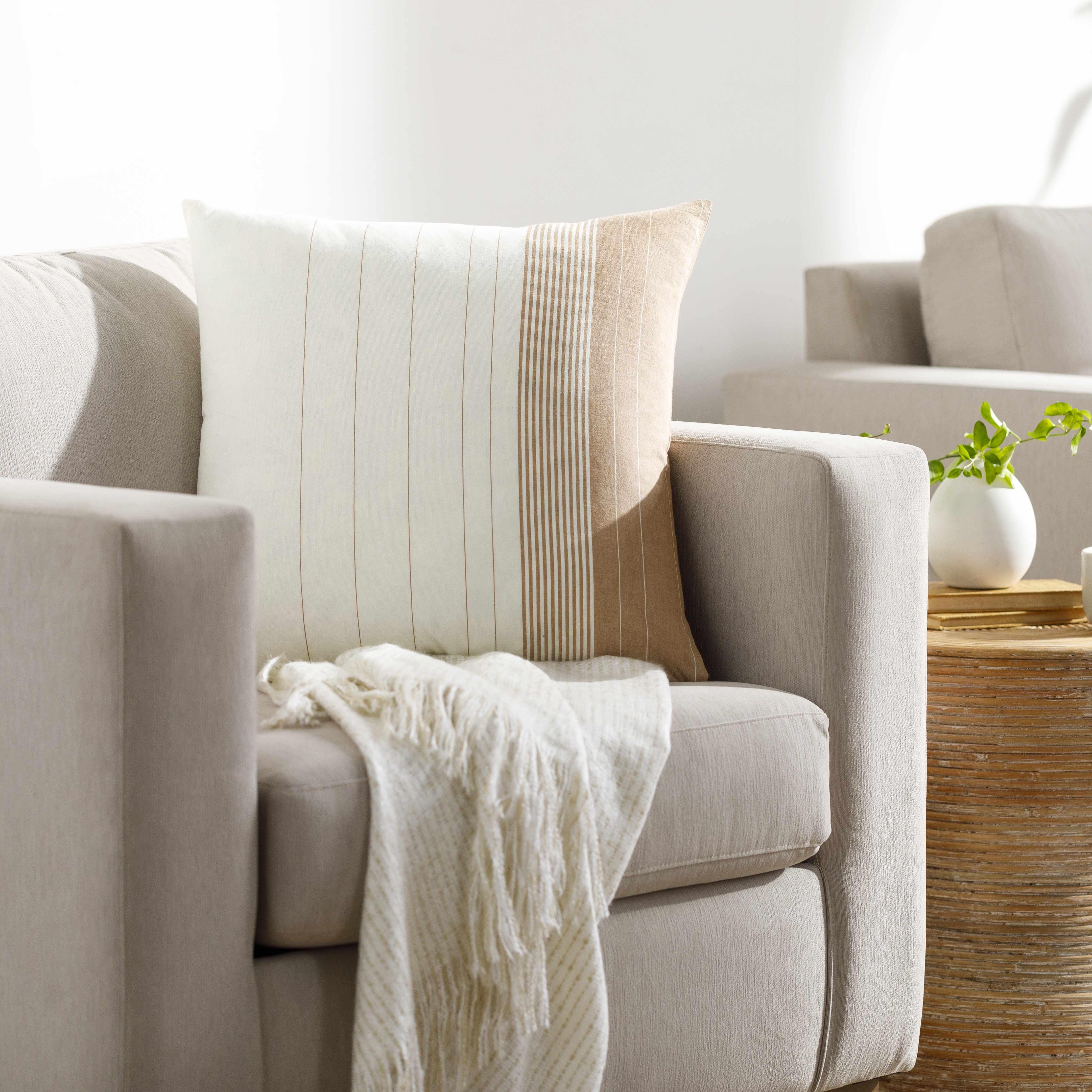 Lonny Throw Pillow - PRHOMZ