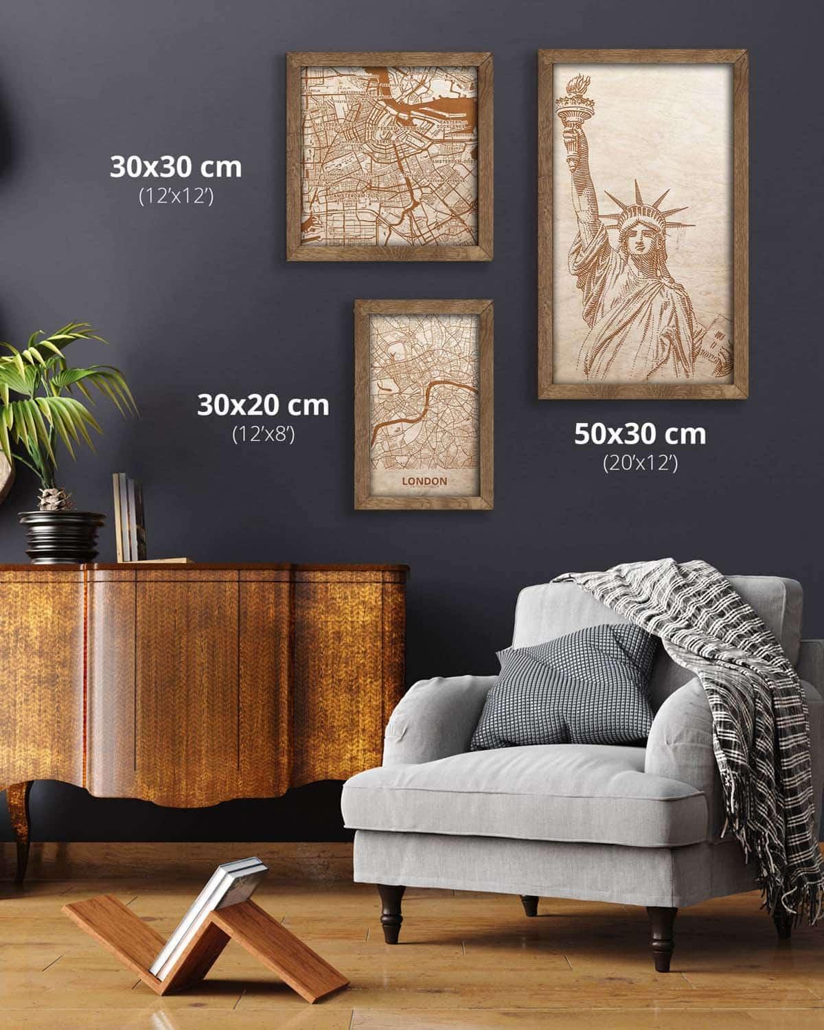 Wooden picture of Statue of Liberty, in an oak frame - PRHOMZ