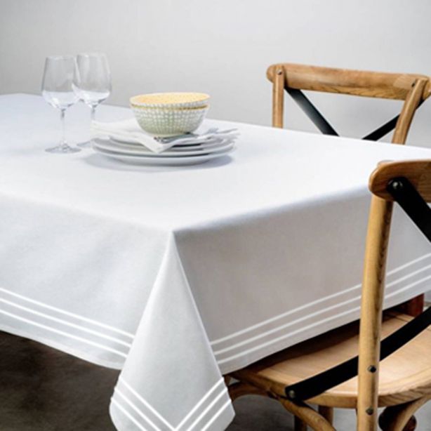 Triple Embroidery Border Sateen Poly Cotton Solid Table Cloth
